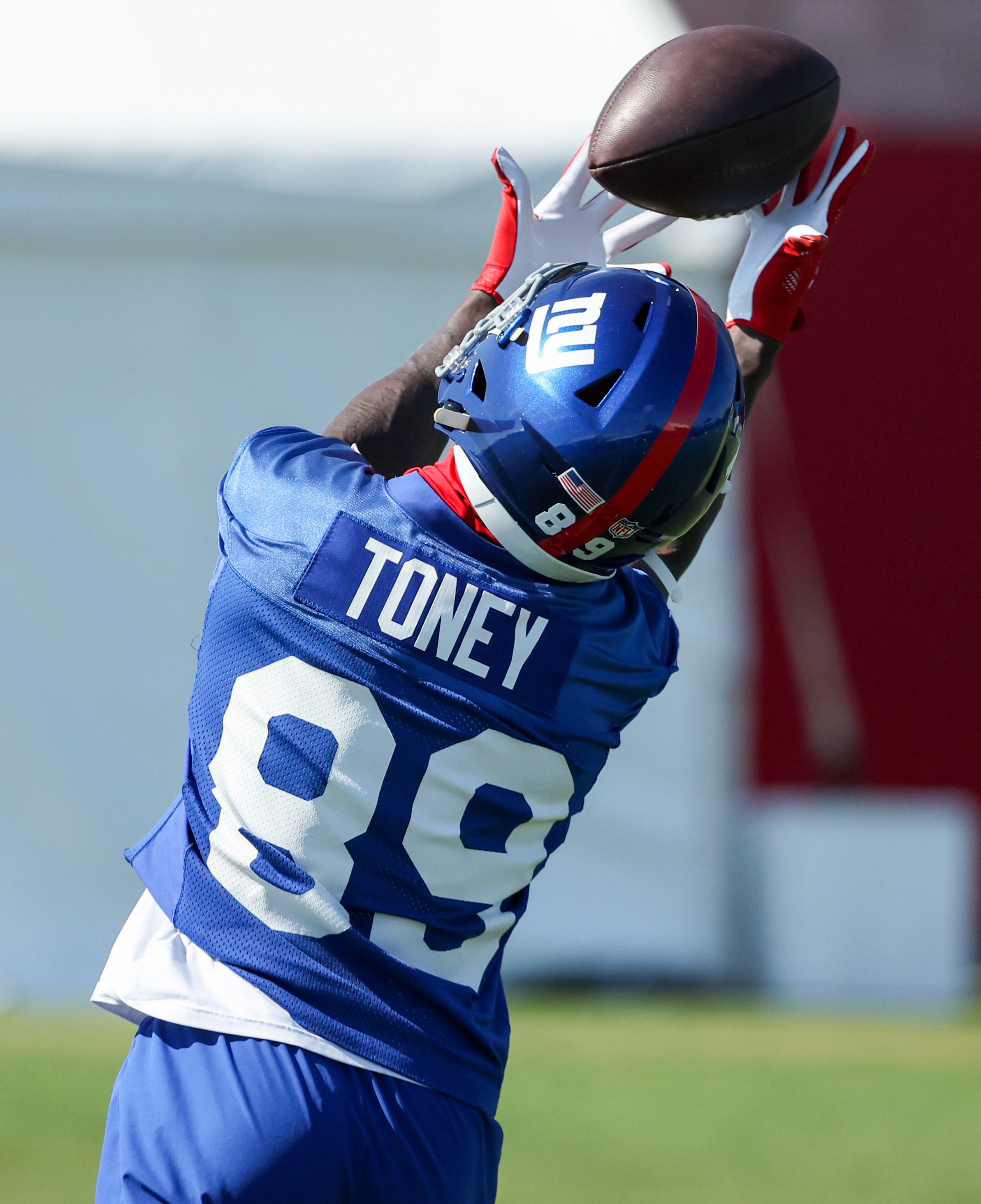 New York Giants announce legend autograph dates for training camp