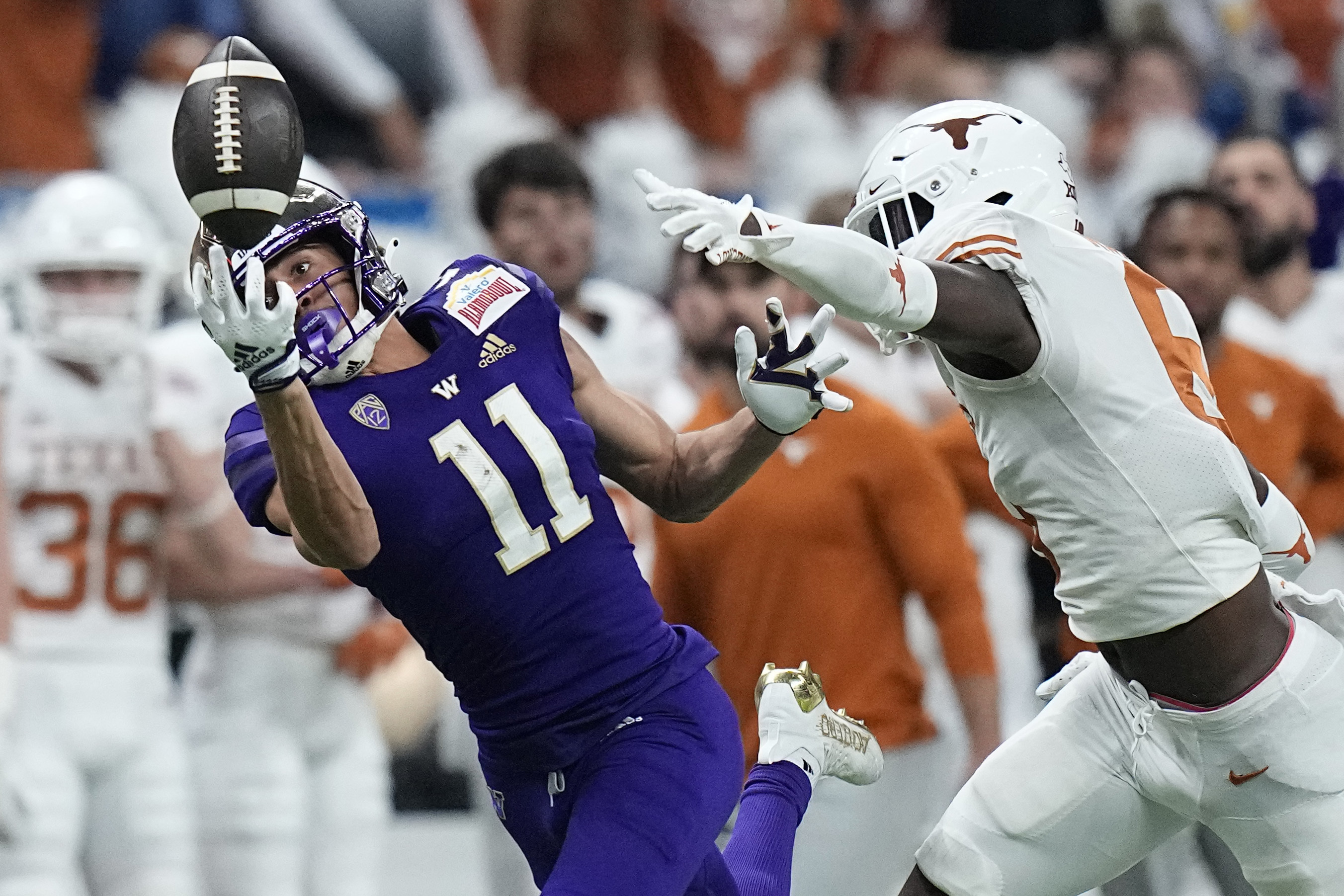 Washington Secures 11-Win Season With 27-20 Alamo Bowl Win Over