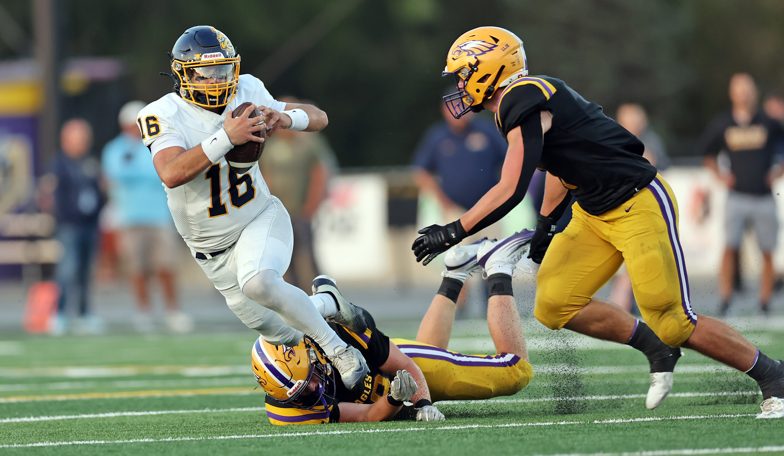 High school football: Olmsted Falls at Avon, September 19, 2025 ...