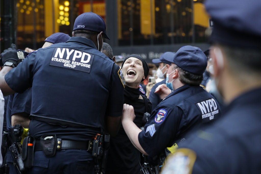 Outrage over Mets not wearing caps of NYPD, FDNY, PAPD on 9/11