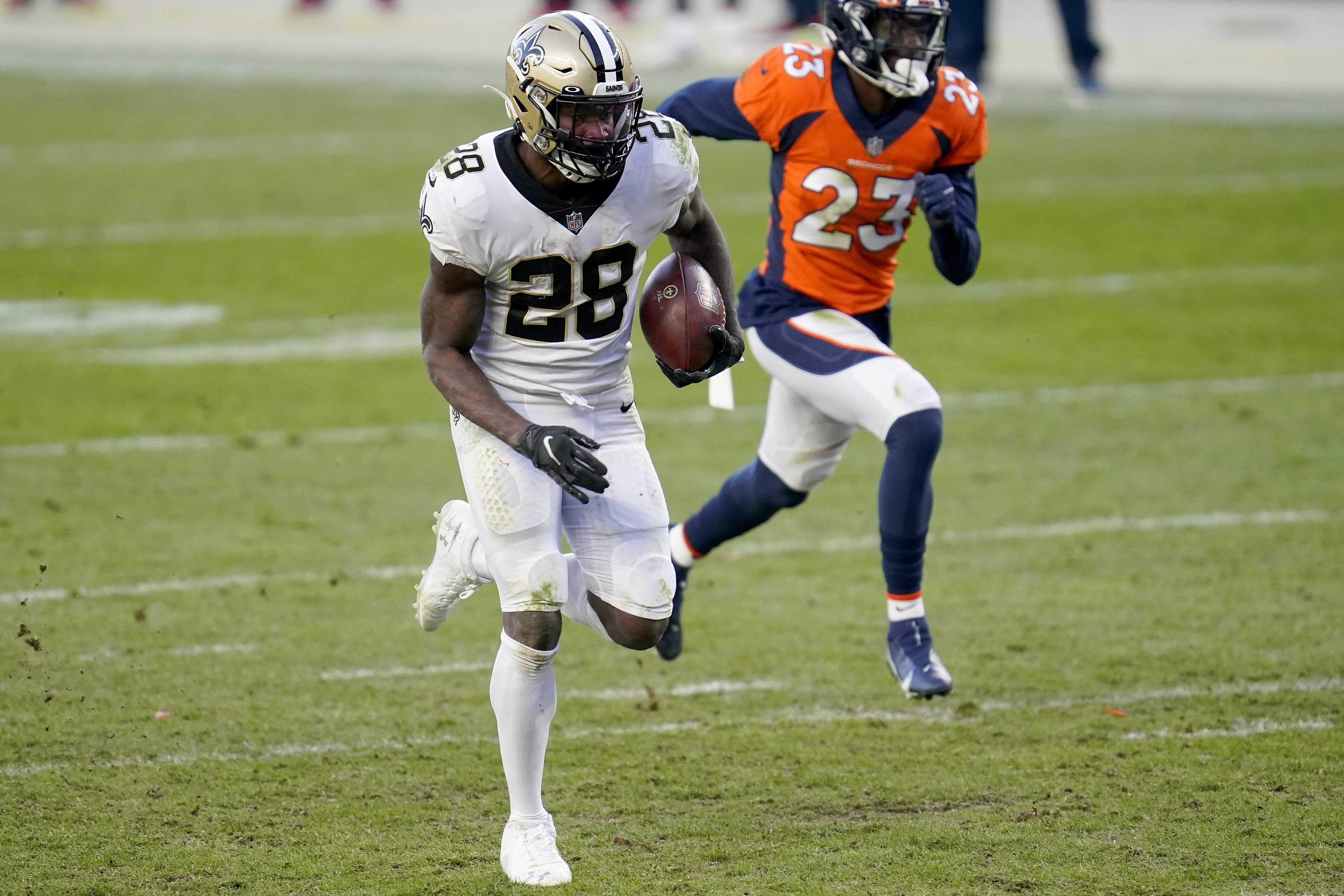 How Broncos RB Latavius Murray became central part of Denver's offense