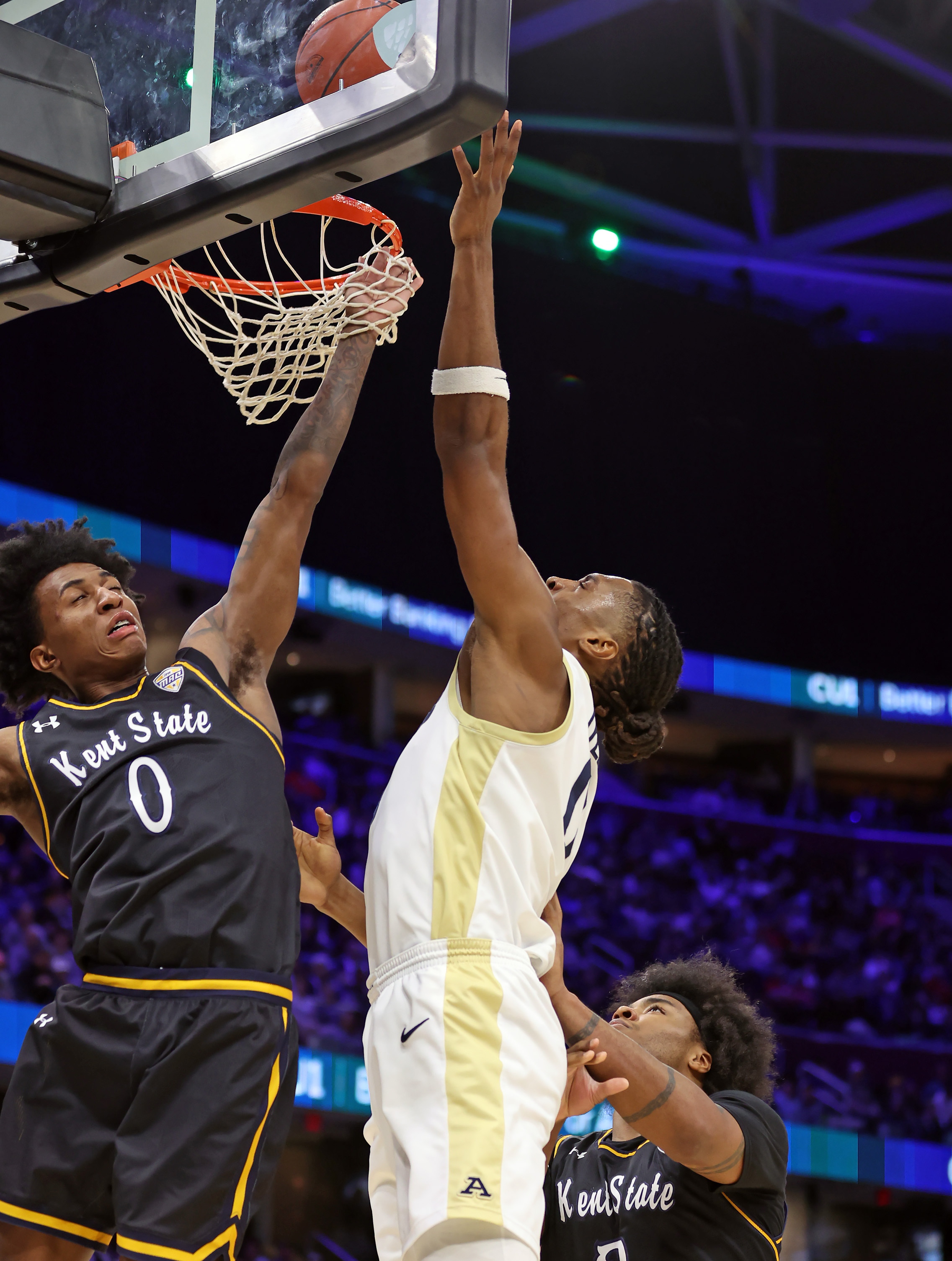 MAC Men's basketball semifinals: Akron Zips vs. Kent State Golden ...