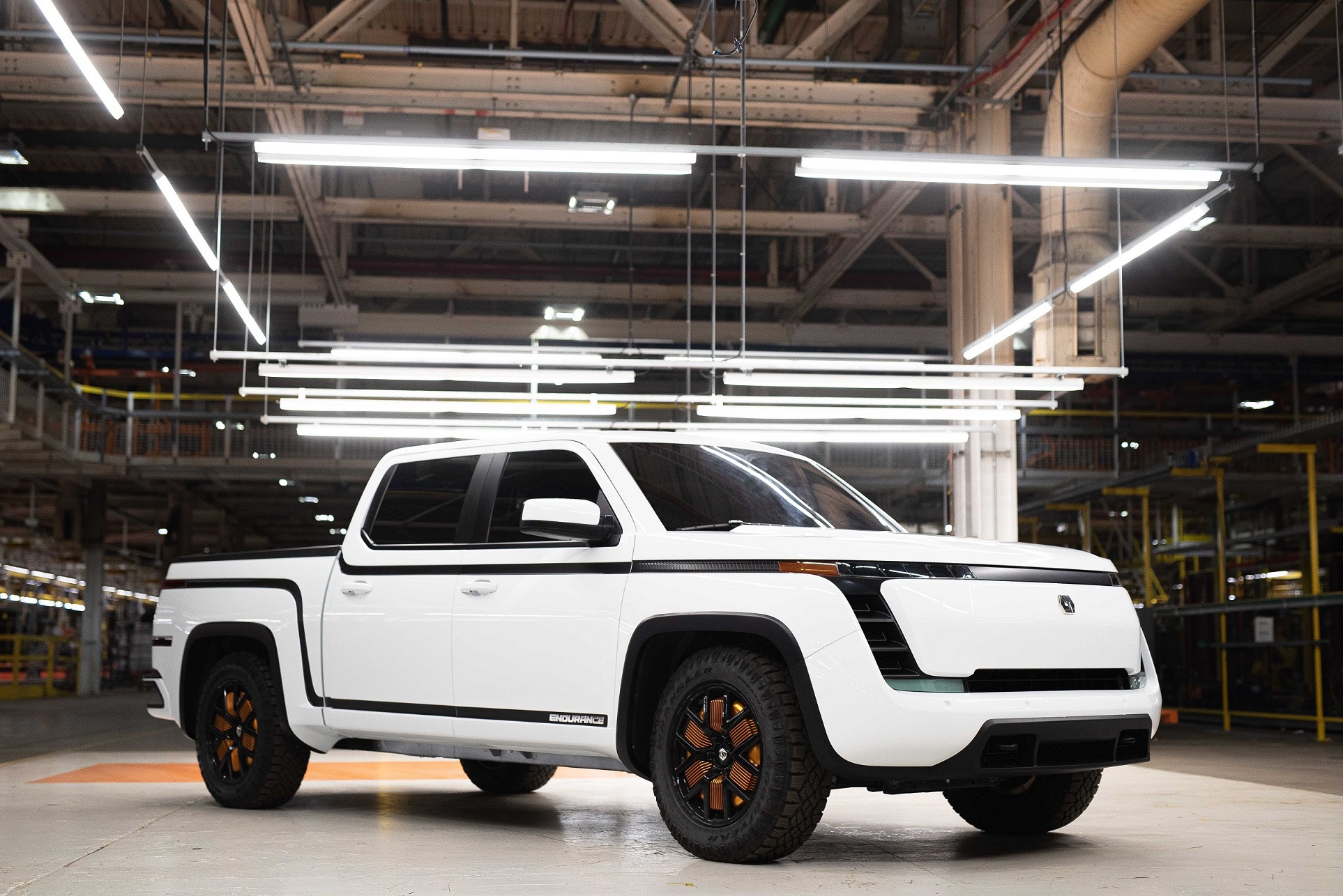 Lordstown debuts 'Endurance' all-electric pickup truck with in