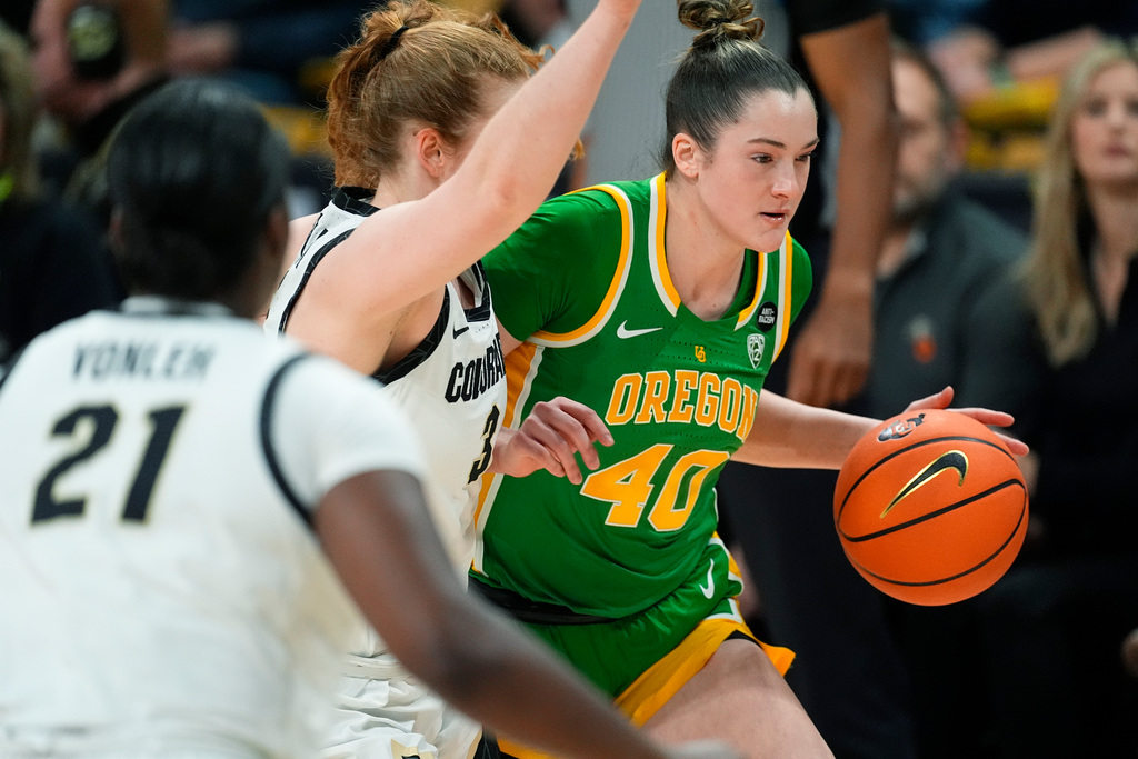 Oregon deals women's bball