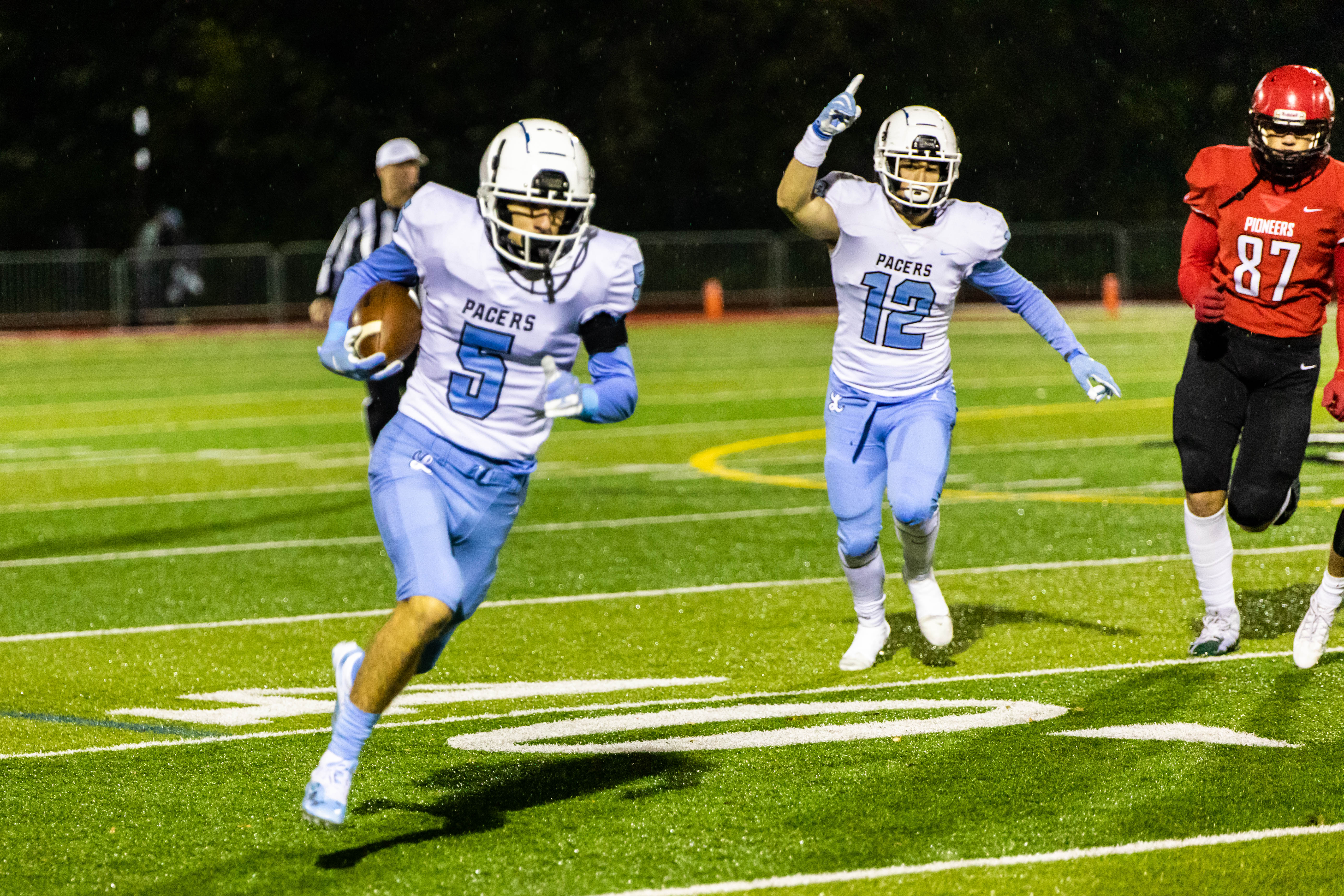 Lake Ridge Pacers Lakeridge Pacers vs Oregon City Pioneers football - oregonlive.com