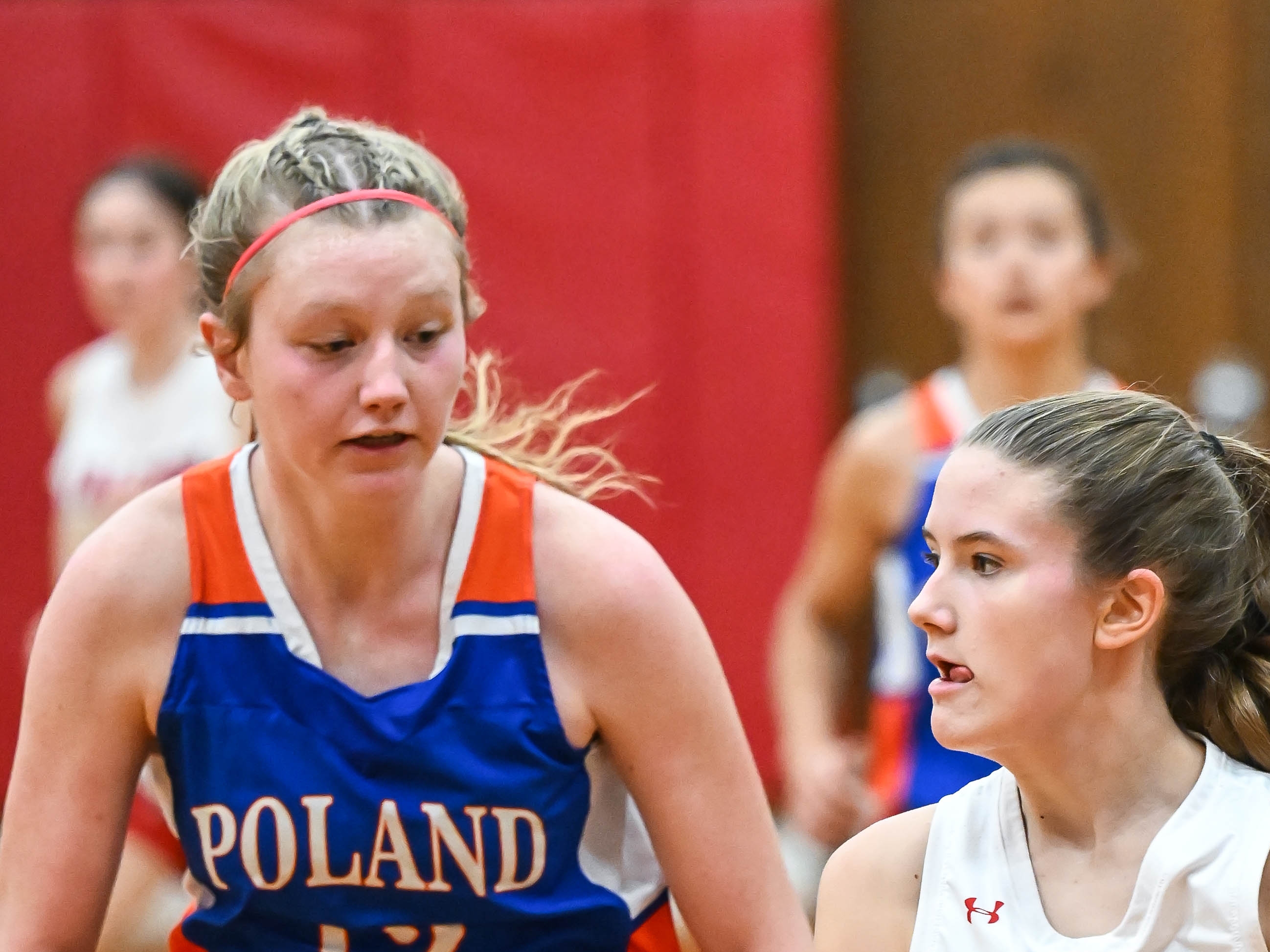 Seniorka z Polski All-CNY doznała kontuzji podczas regionalnej porażki w koszykówce dziewcząt klasy D