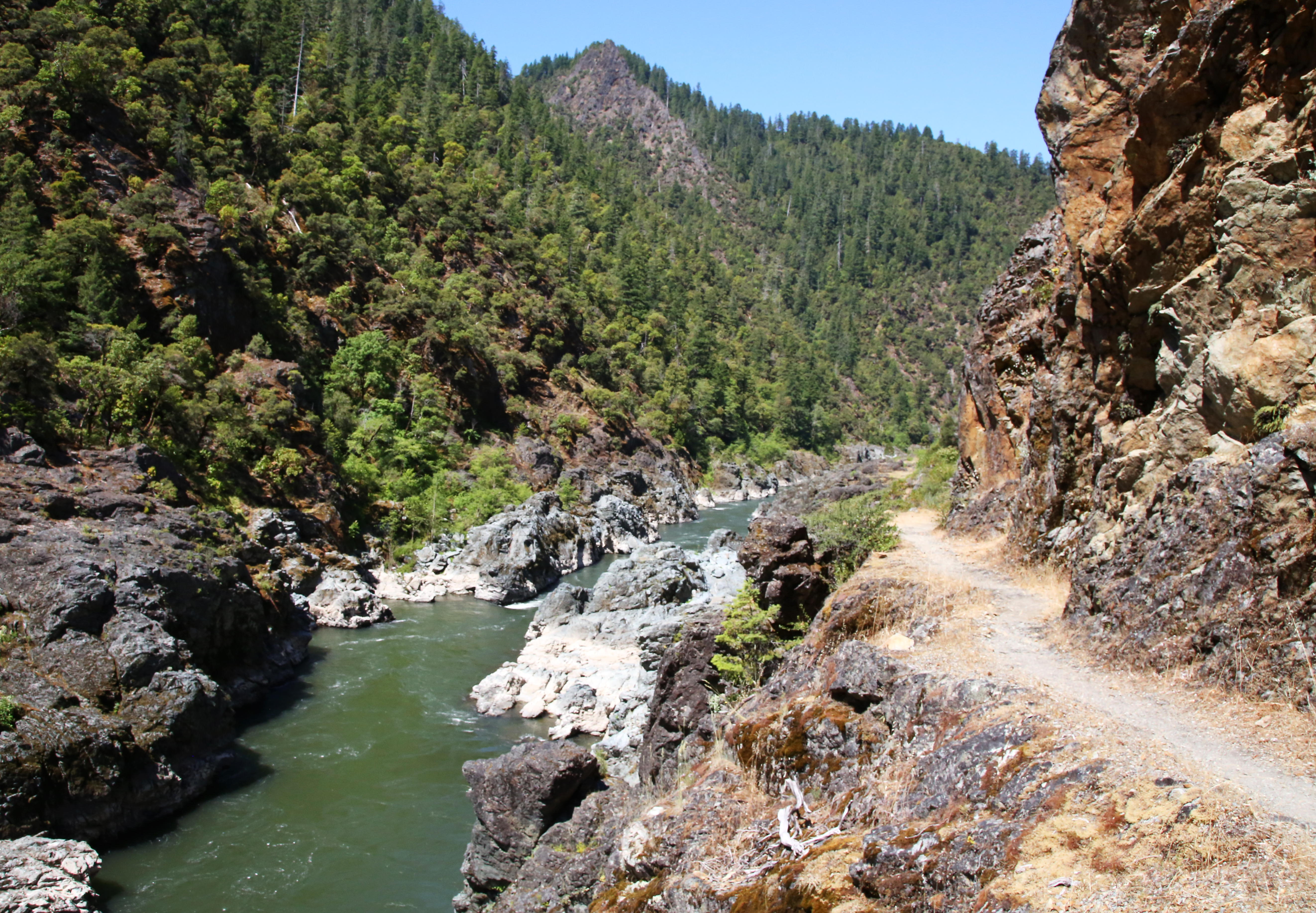 How to hike, paddle and bike the lower Rogue River, a scenic gem in  southwest Oregon 