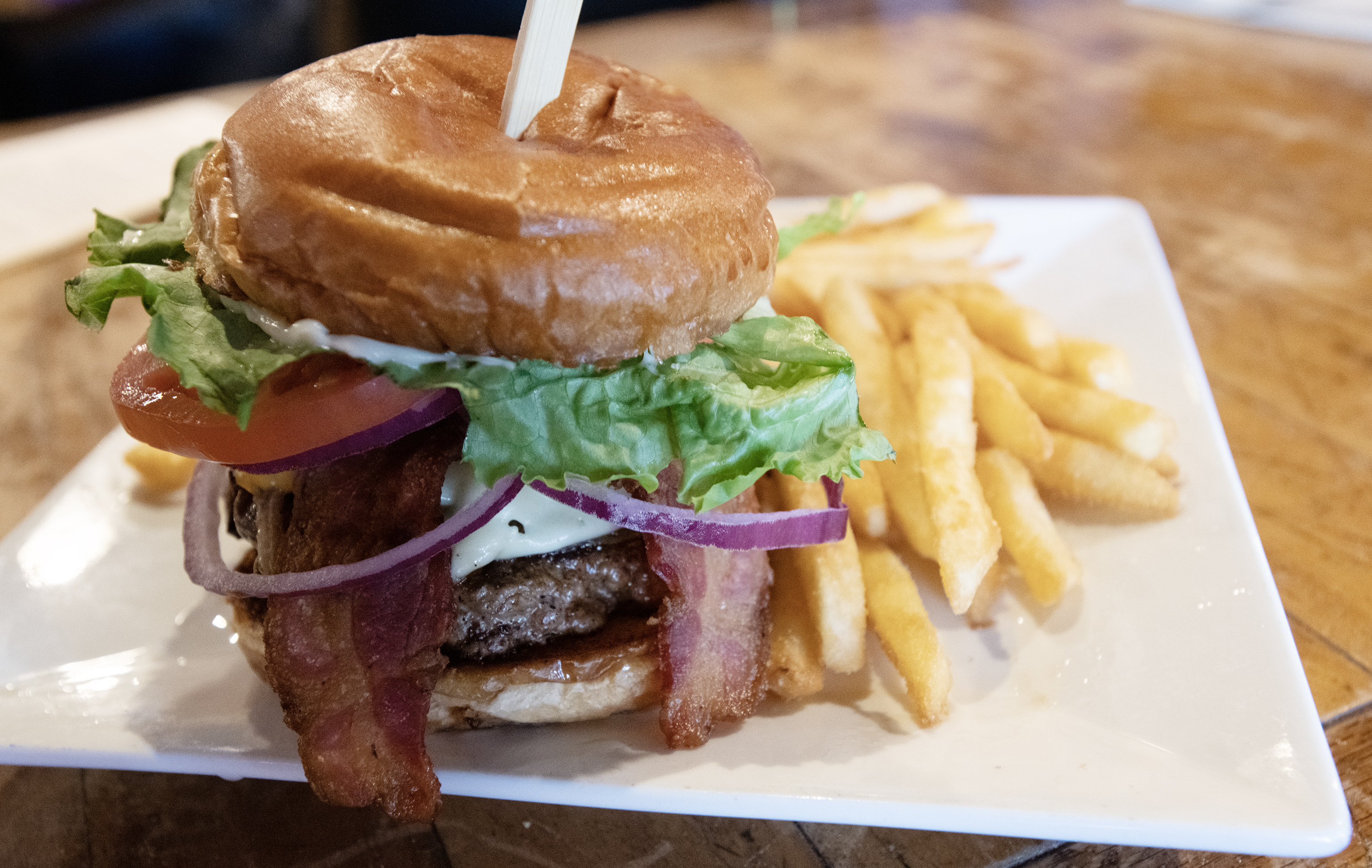 Michigan's Best Local Eats: The Roadhouse Grill & Bar in Jackson
