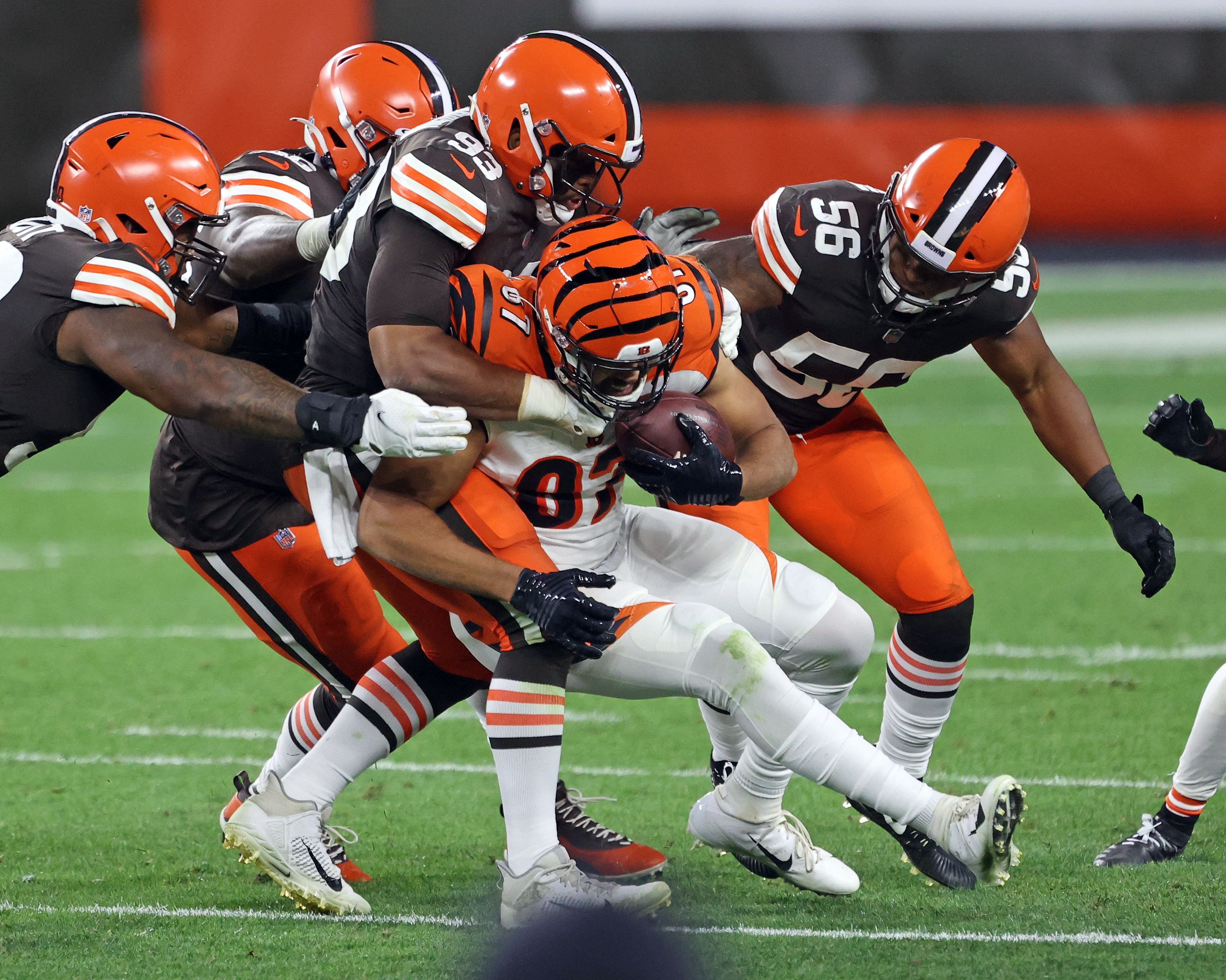 Cleveland Browns linebacker B.J. Goodson