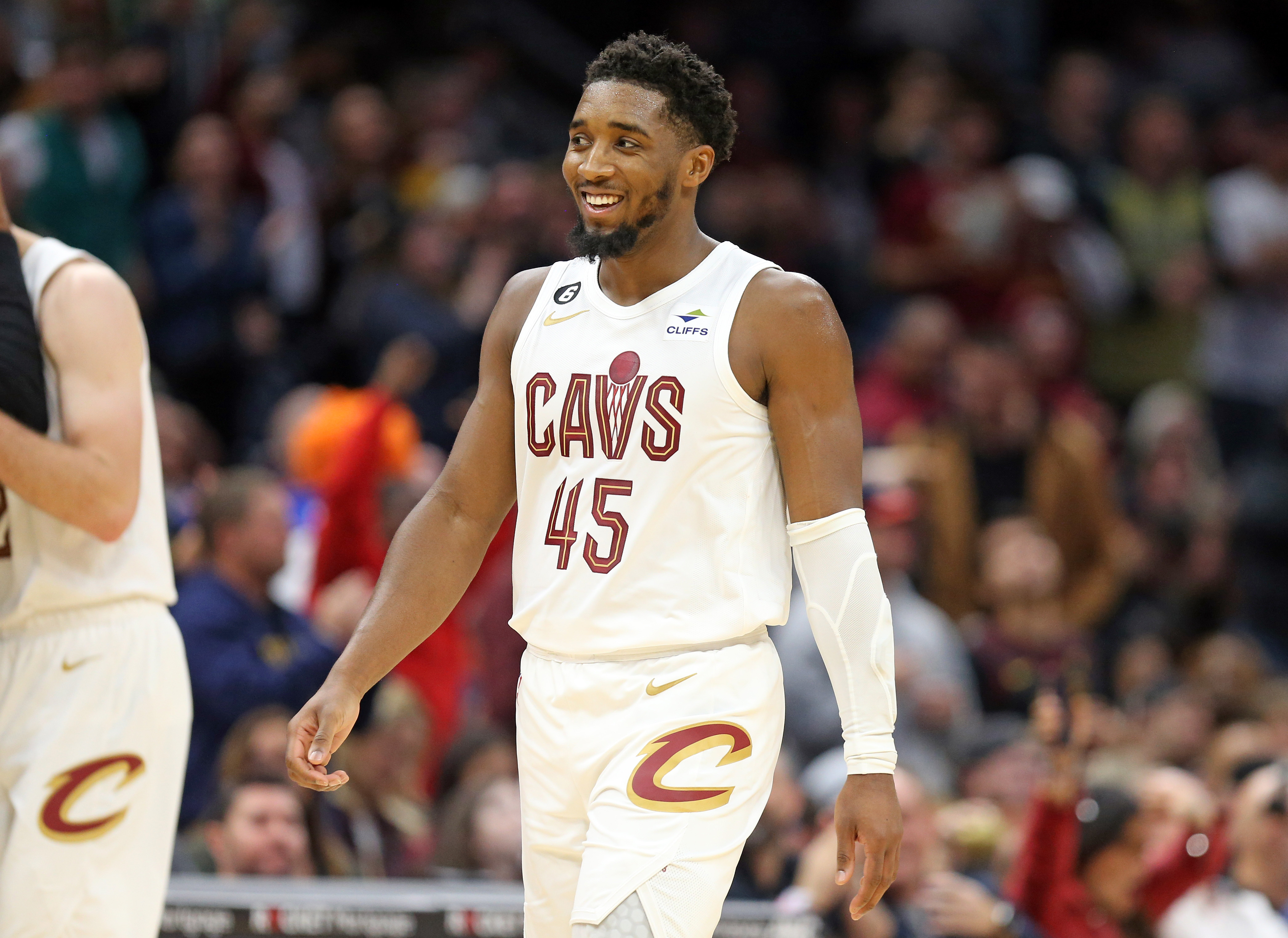 MLB Life on X: Cleveland Cavaliers star Donovan Mitchell pulled