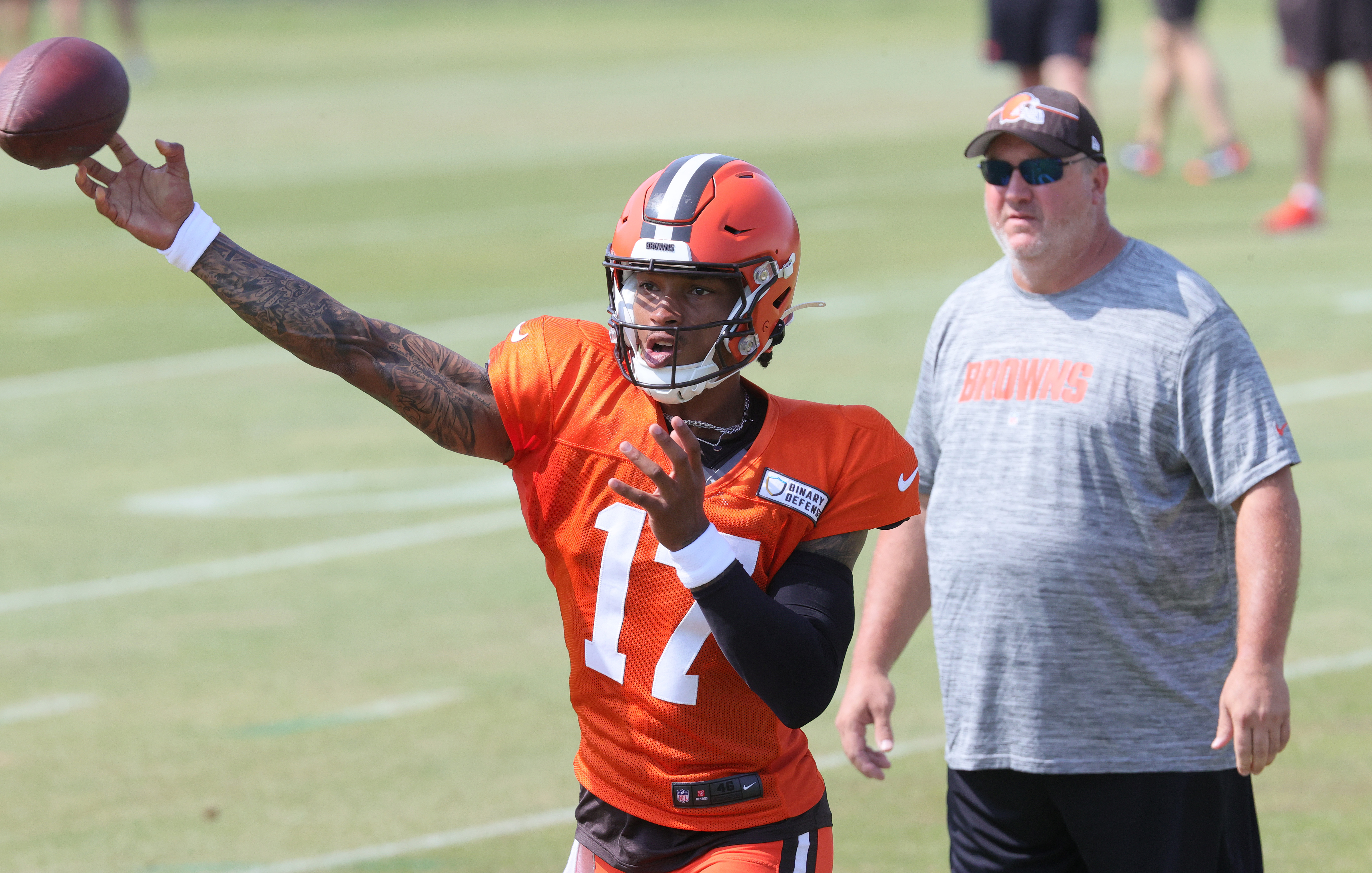 Browns rookie QB Thompson-Robinson shows poise, potential in NFL debut
