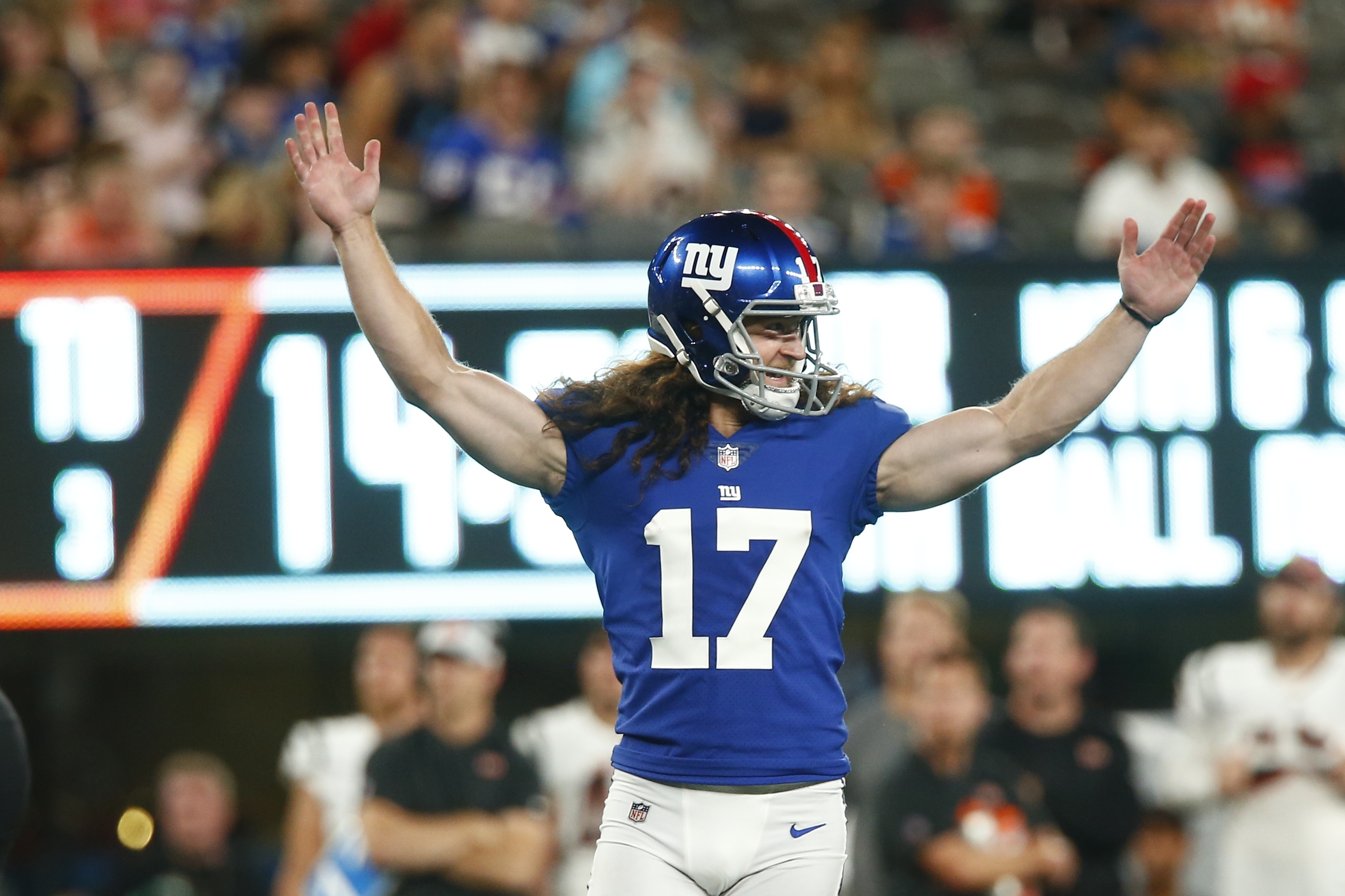 Giants re-sign punter Jamie Gillan as they try to upgrade lackluster  special teams 