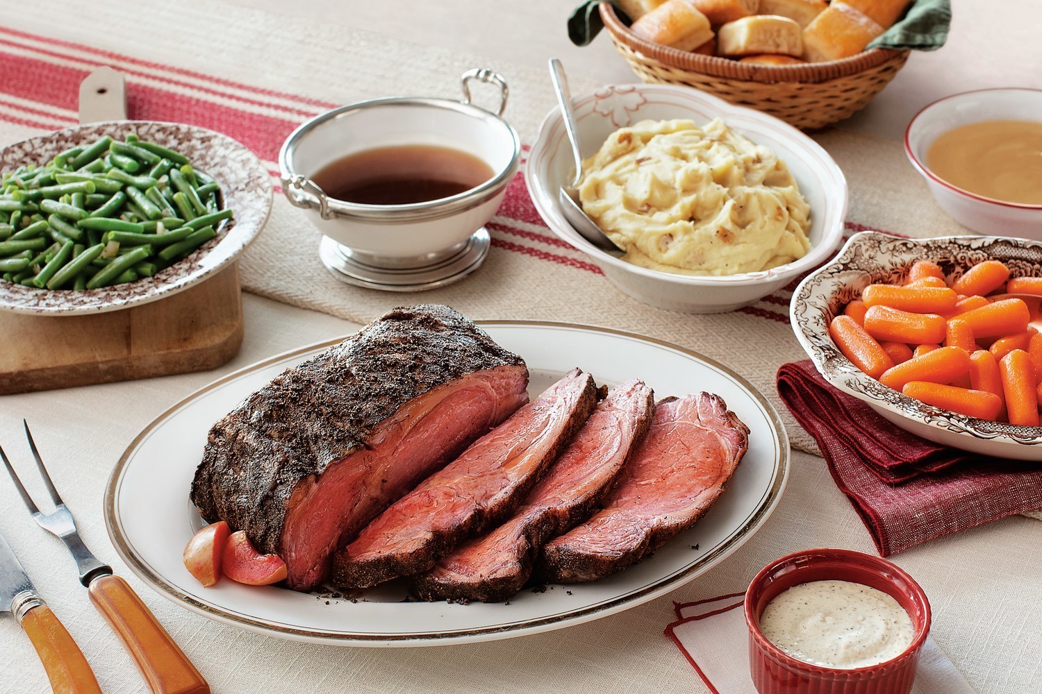 Cracker Barrel Adds Prime Rib To Its Heat And Serve Dinner Lineup That Also Has Ham For Easter Pennlive Com
