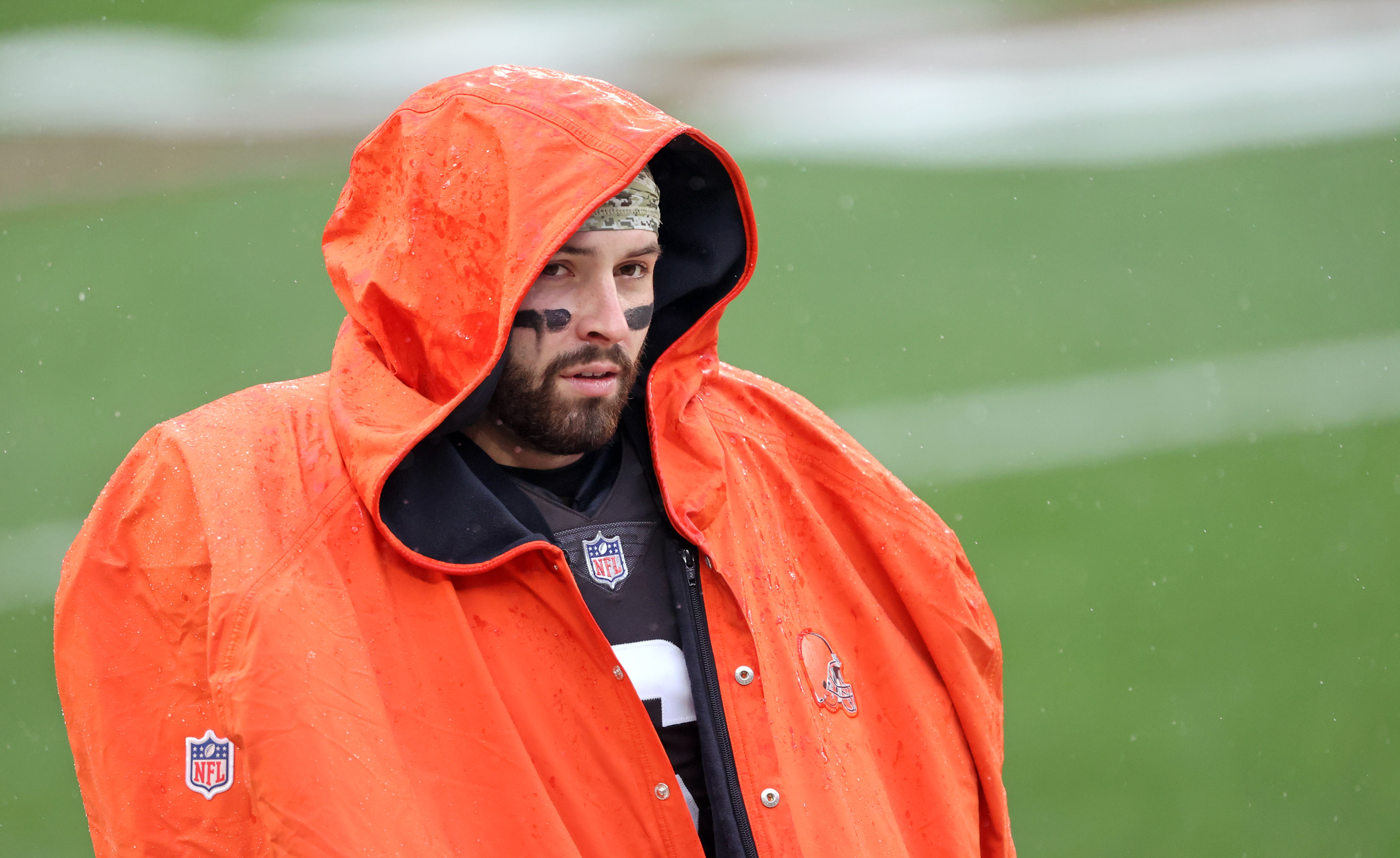 Wild weather during the Cleveland Browns-Houston Texans game