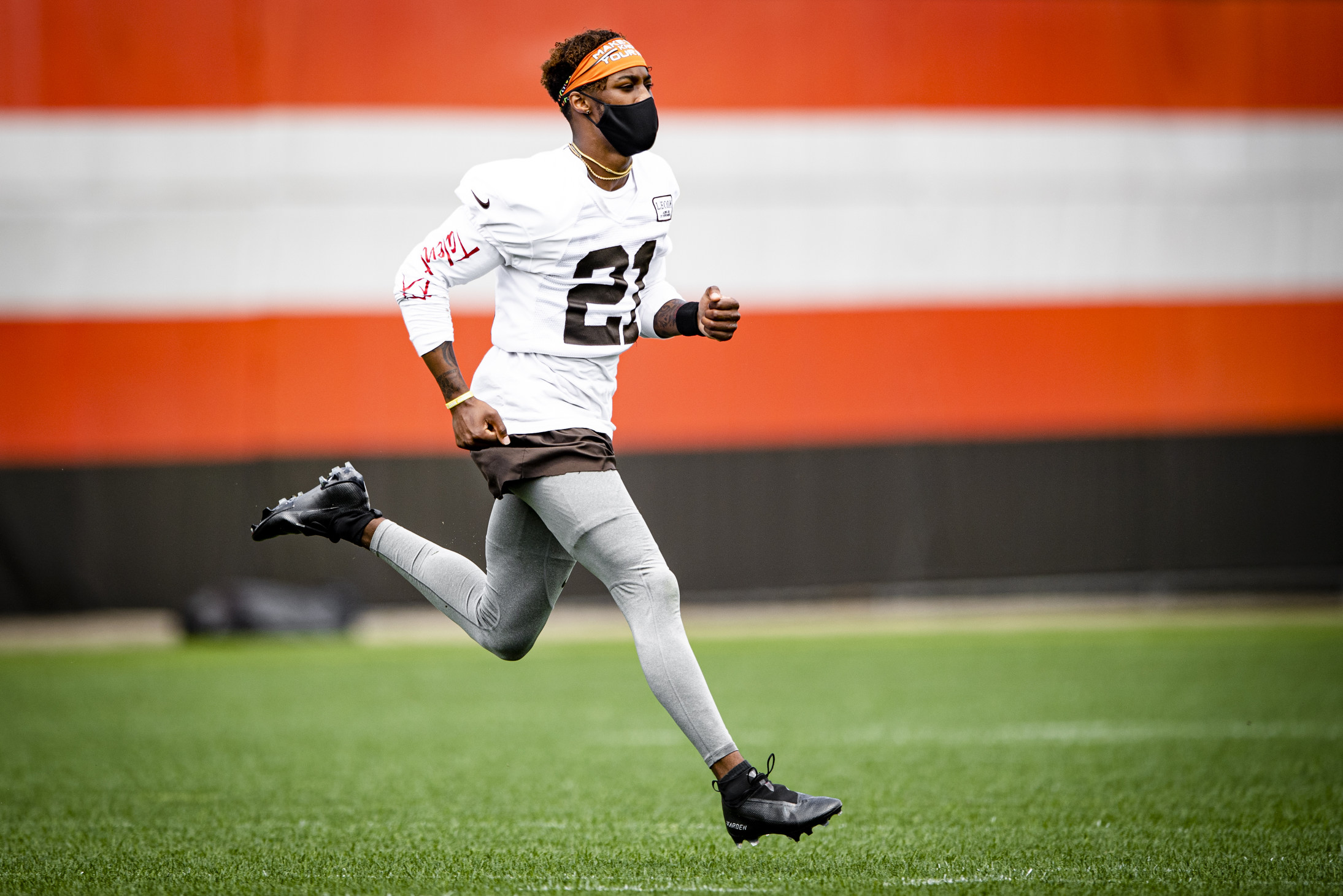 Browns' Jarvis Landry Activated off PUP List After Surgery on Hip