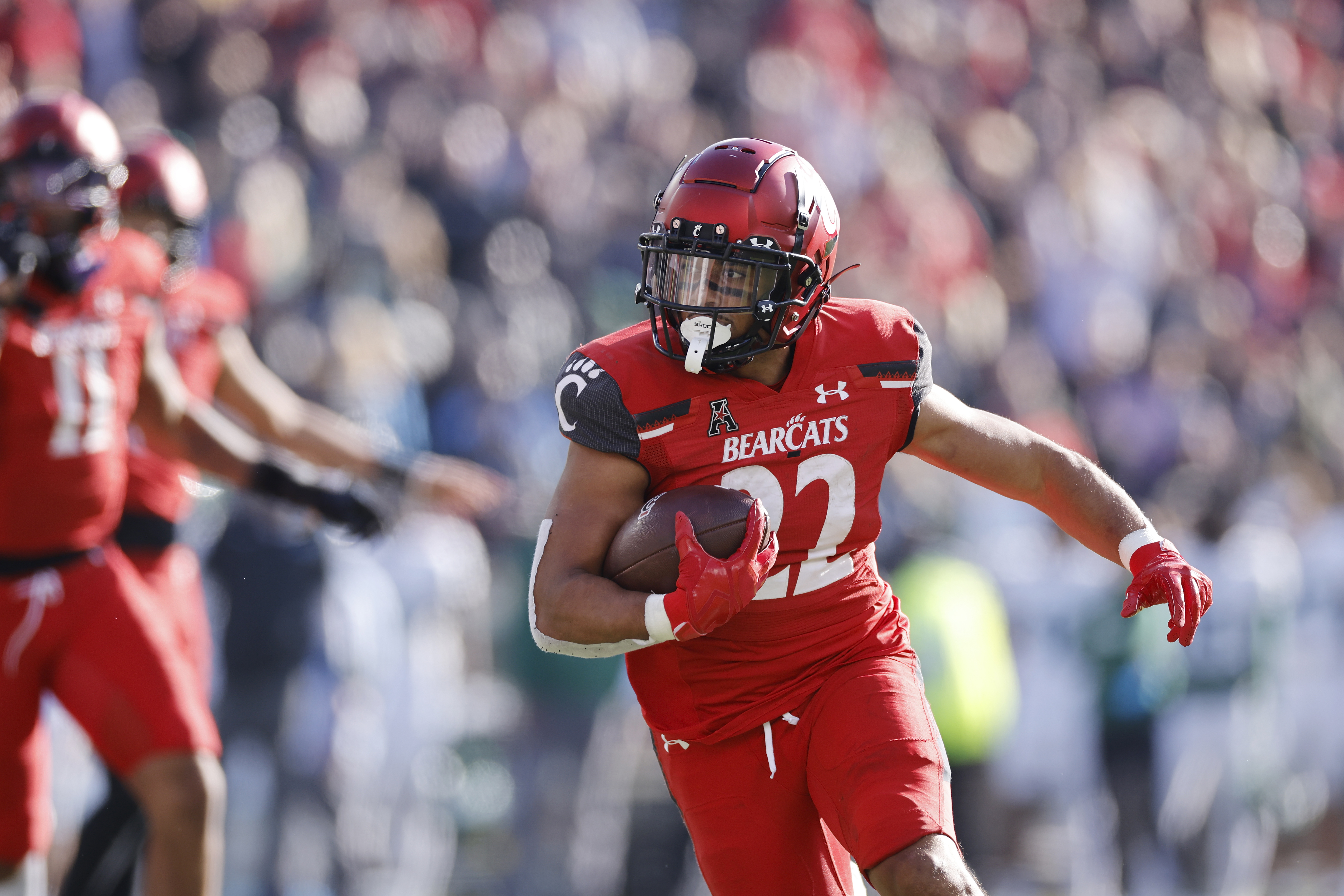 No. 21 Cincinnati to face SMU near the Bearcats' CFP site