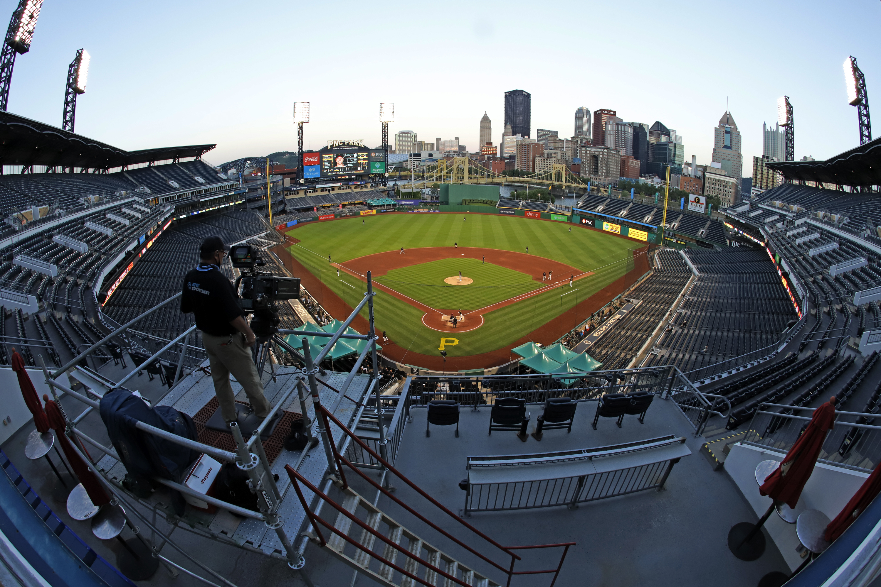 Pittsburgh Pirates add ten years to PNC Park naming rights deal