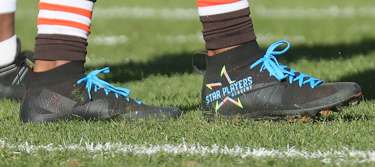 Cleveland Browns players charity cleats, December 12, 2021