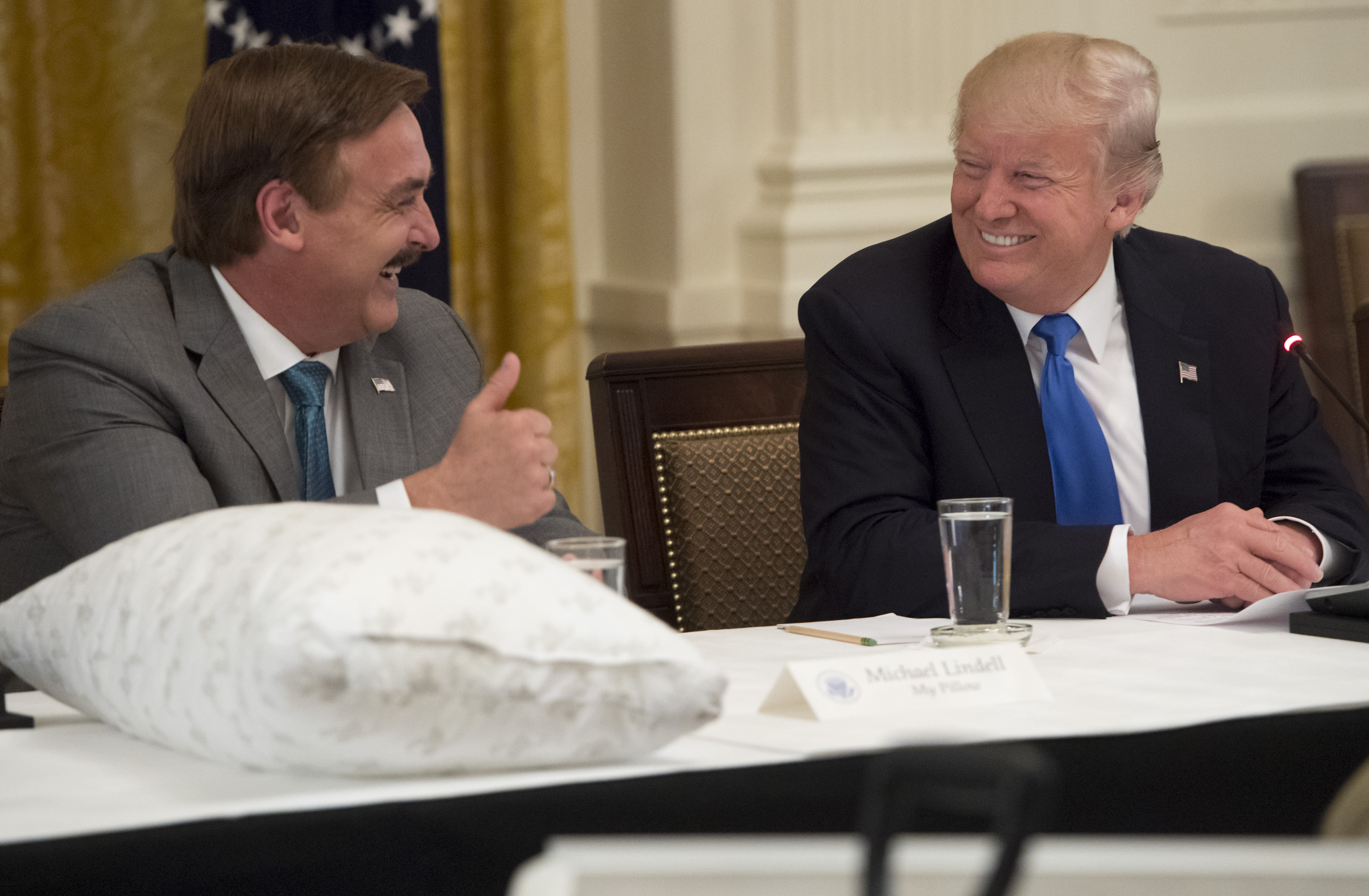 Mypillow Ceo Mike Lindell Sued By Dominion Voting Systems For 1 3 Billion