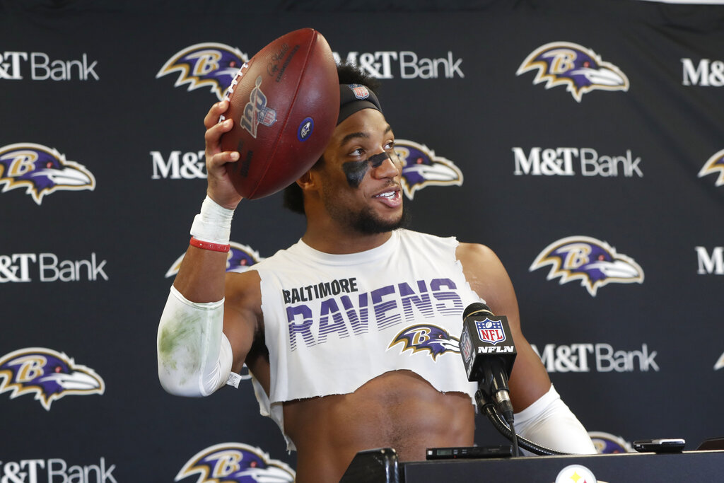 Baltimore Ravens' Marlon Humphrey And His Cat Snowflake