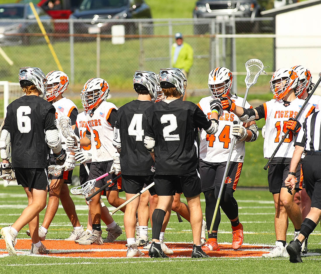 Longmeadow vs South Hadley boys Lacrosse 5/17/22
