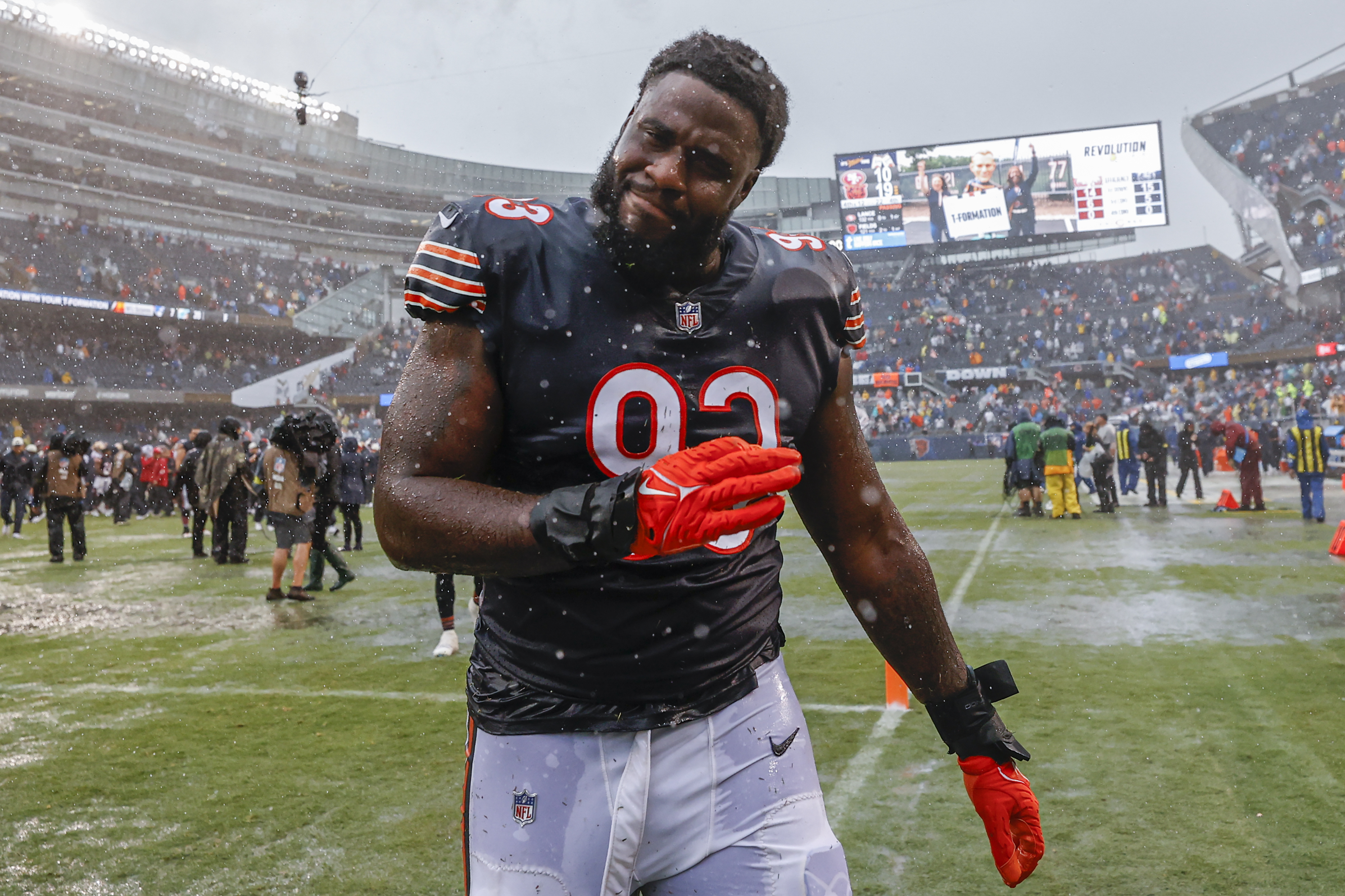 Chicago Bears defensive tackle Justin Jones (93) celebrates after