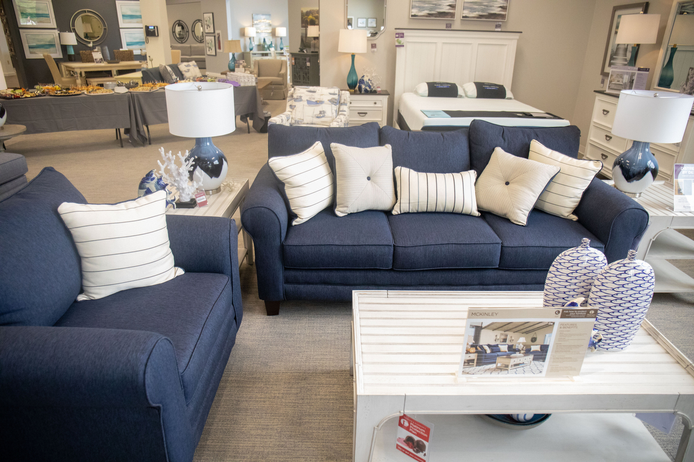 Raymour & Flanigan opens first of four midstate furniture stores