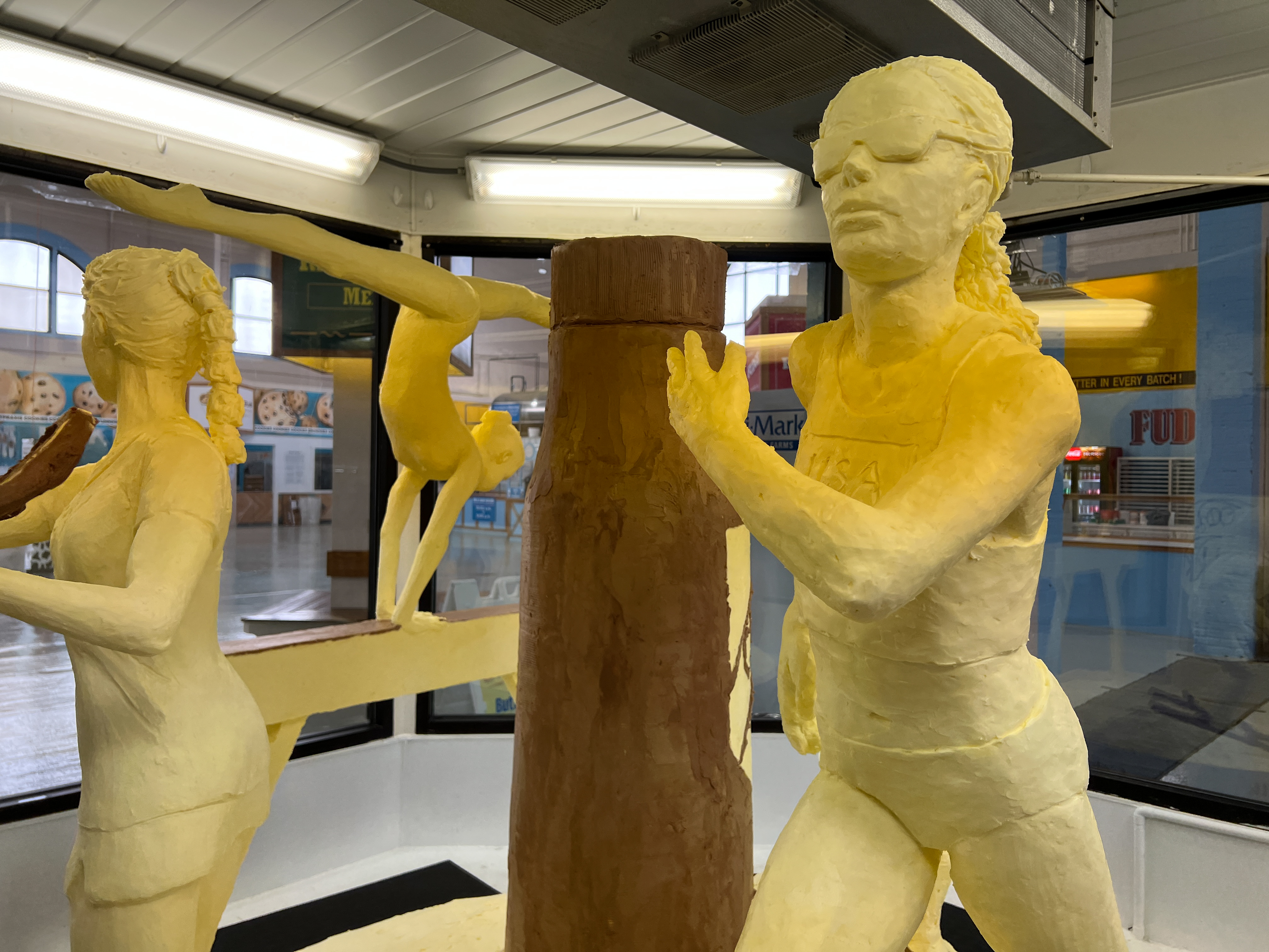 NYS Fair 2021 butter sculpture revealed (photos / video