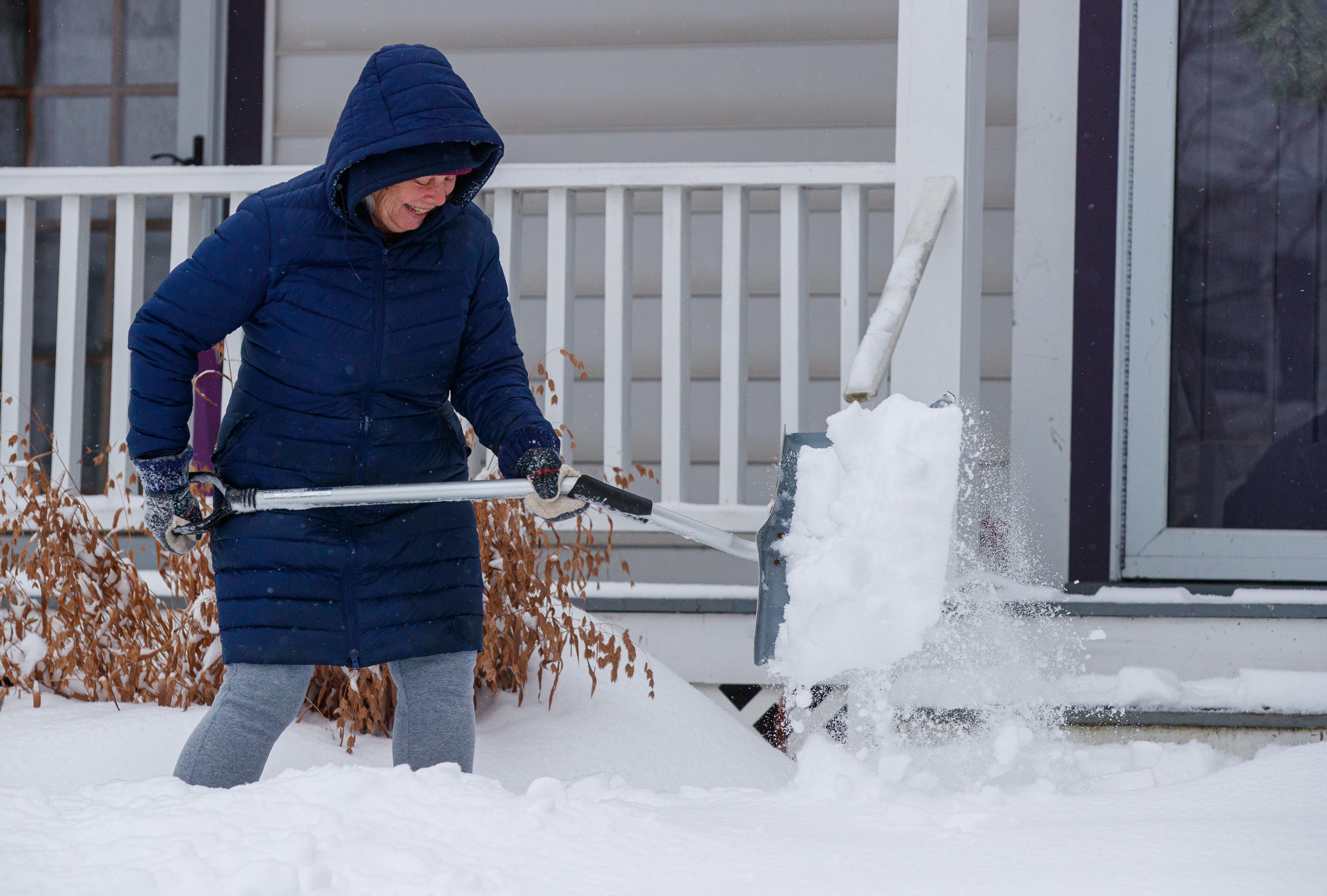 Winter storm dumps more than a foot of snow on Central NY - syracuse.com