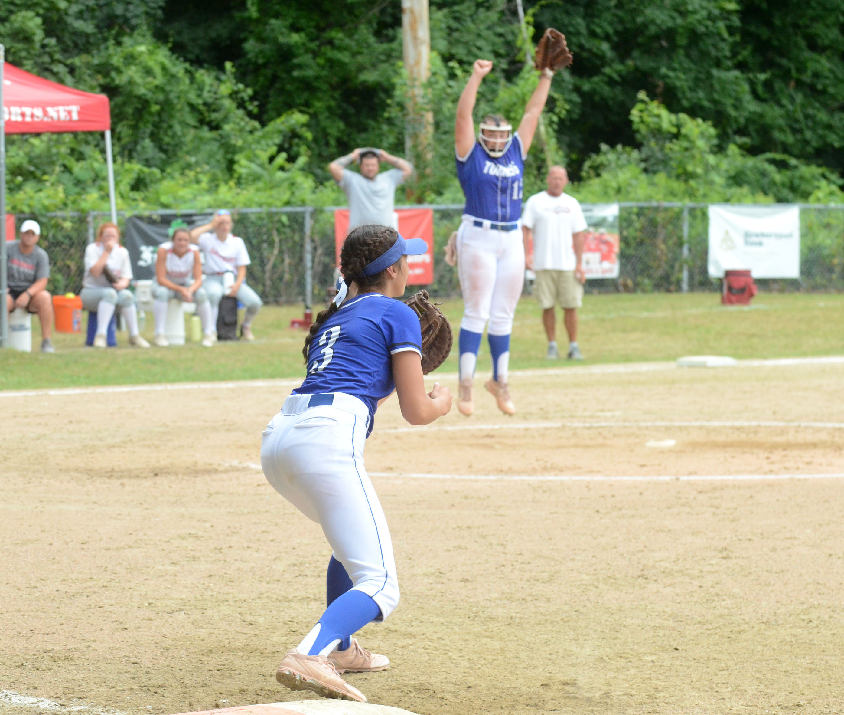 Turners Falls softball defeats Amesbury, wins first state title since 2017