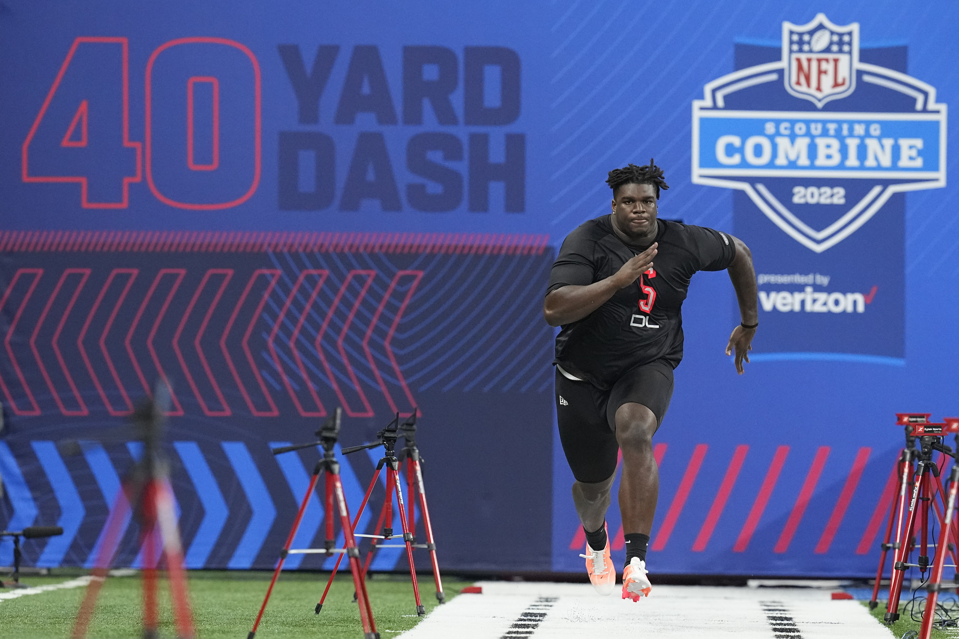 NFL combine 2022: Prospect reps concerned with changes to schedule; bench  press, on-field workouts on same day 