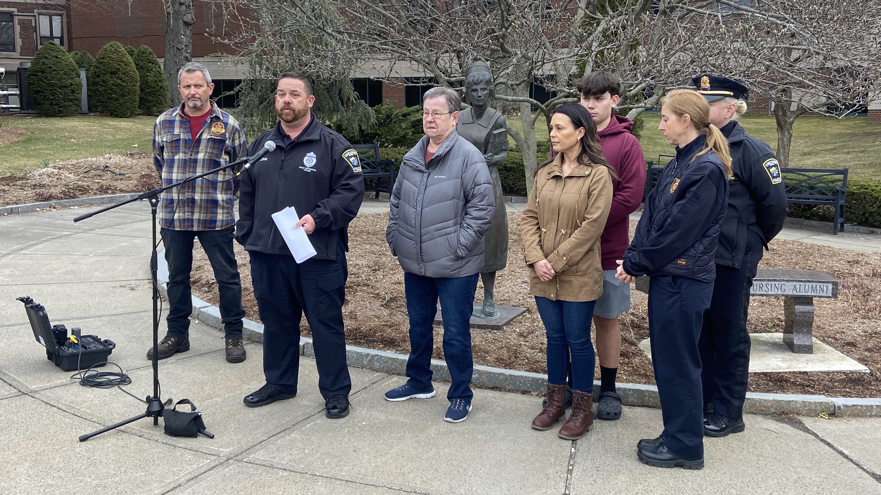 Off-Duty EMTs, Police Save Heart Attack Victim At Toms River Gym