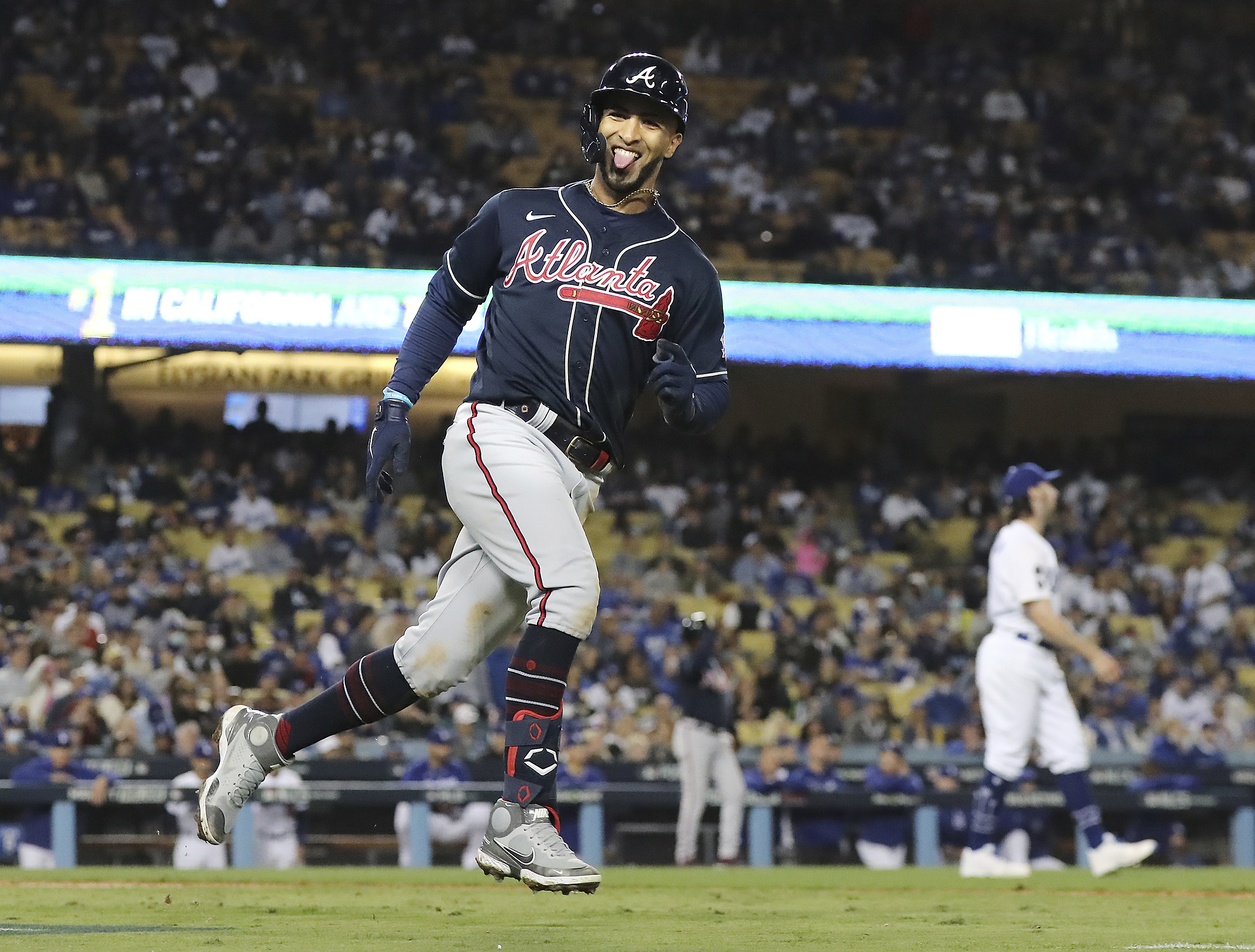 Cheaply acquired Eddie Rosario goes from Twins to Cleveland to