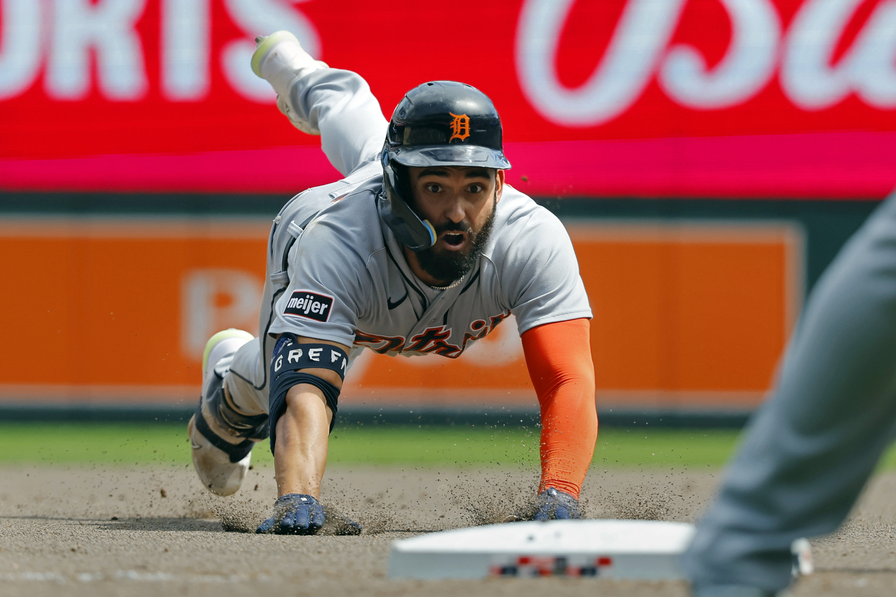 Guardians-Tigers MLB 2023 live stream (8/17): How to watch online