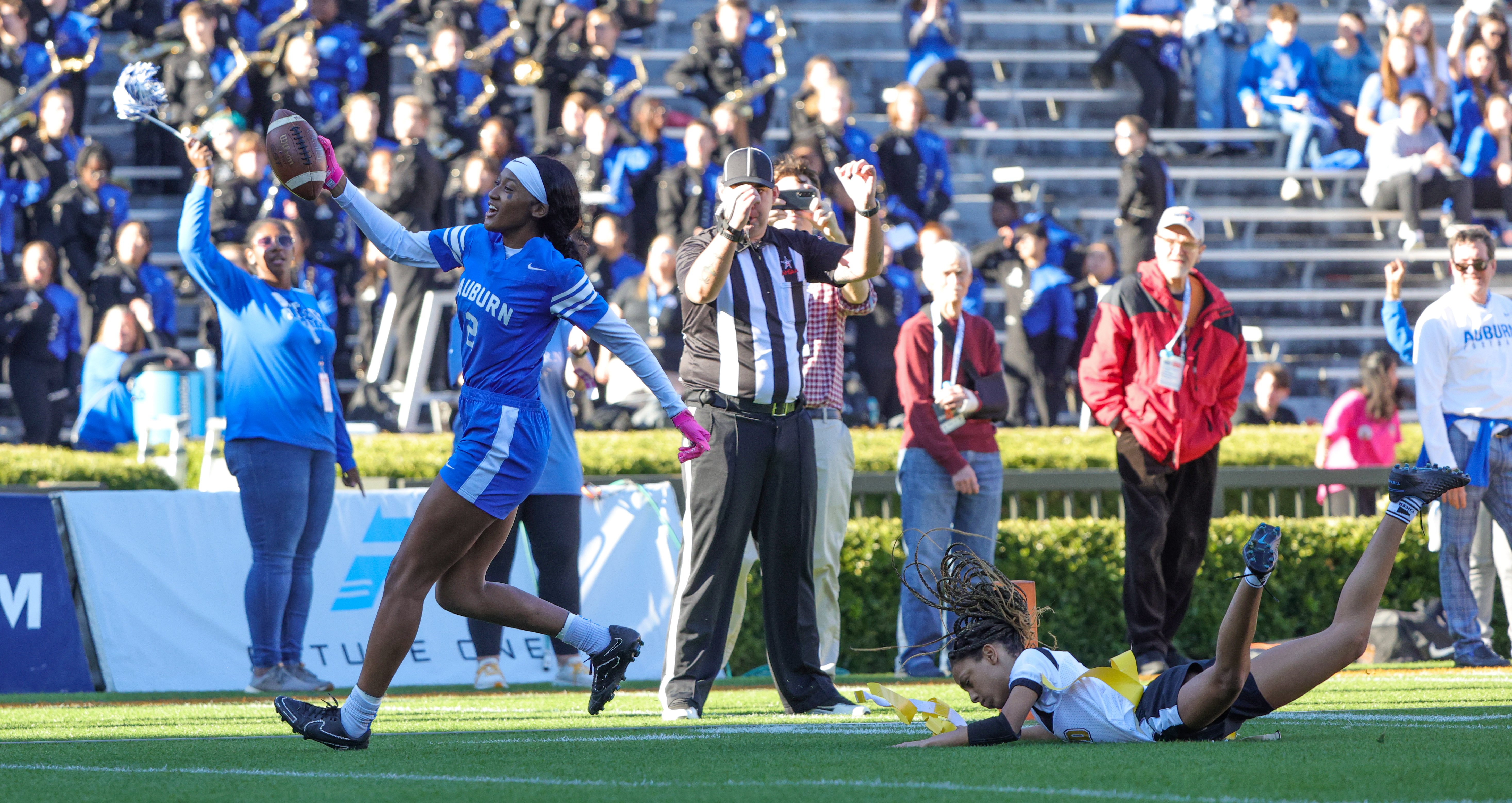 Final Four: Auburn High girls flag football to host semifinal showdown with  Hoover