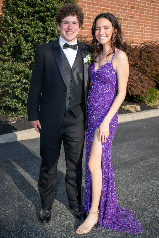 Camp Hill's 2022 prom photo gallery - pennlive.com