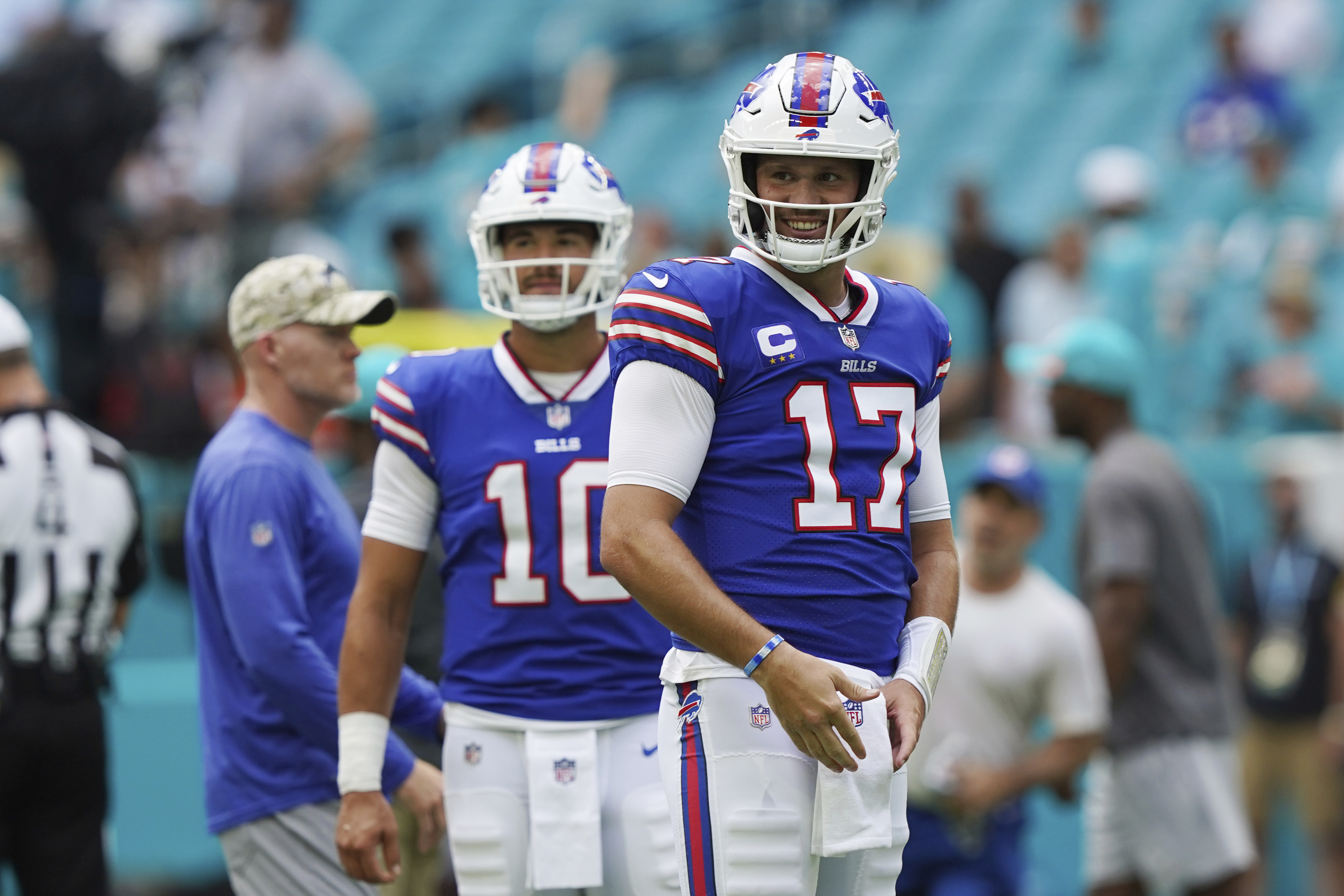 Josh Allen says 'breathing was tough' in Miami heat, explains why Bills  lost to Dolphins 