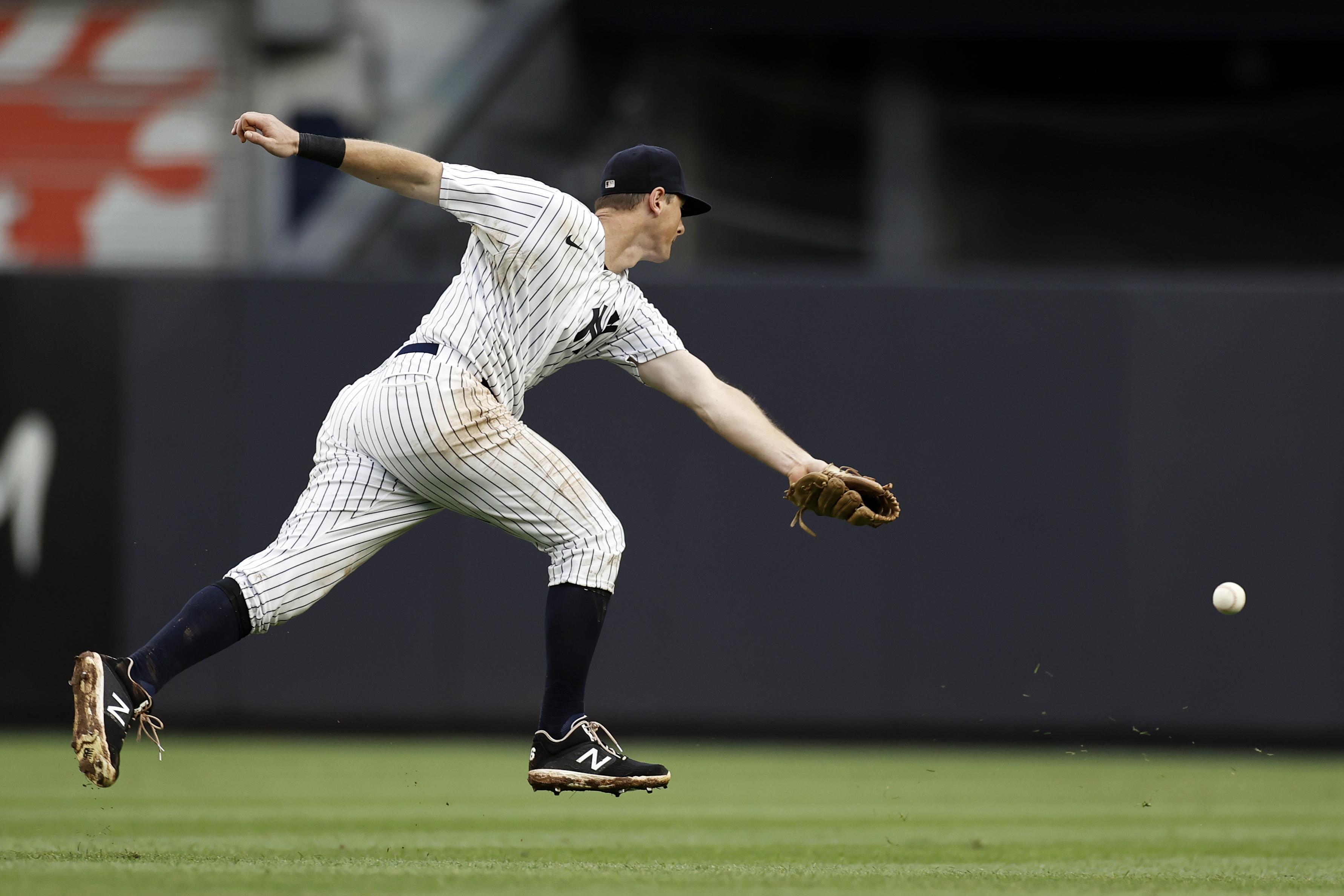 Andrew Heaney strikes out five, 08/12/2021