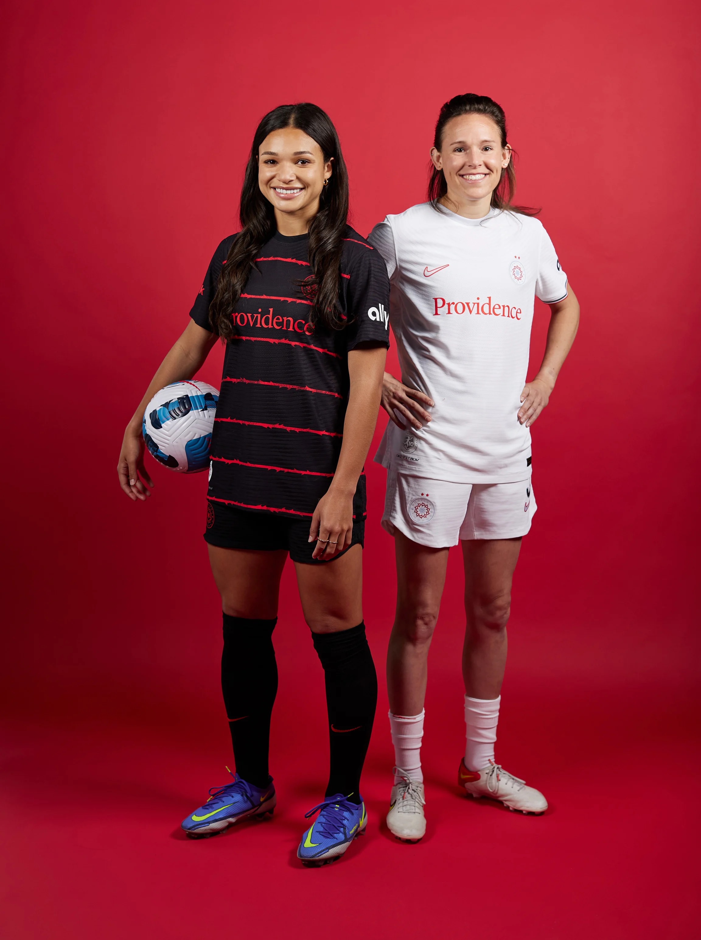 Portland Thorns unveil new kits for 2023 