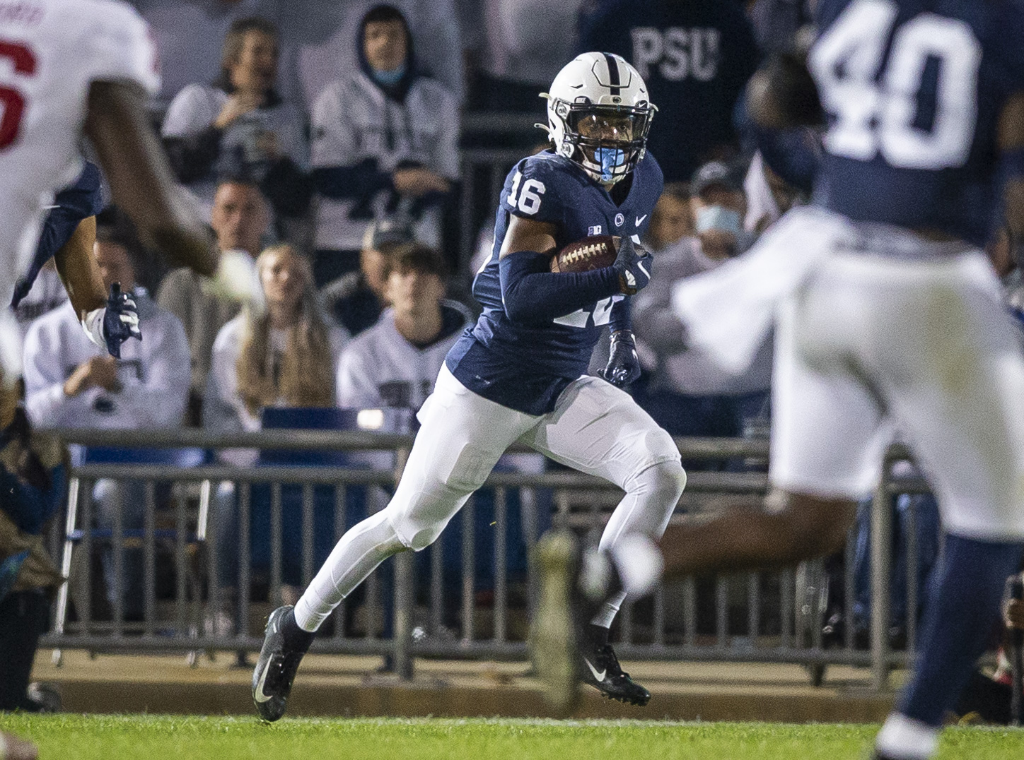 DE Shaka Toney set to return in 2020 - Happy Valley Insider