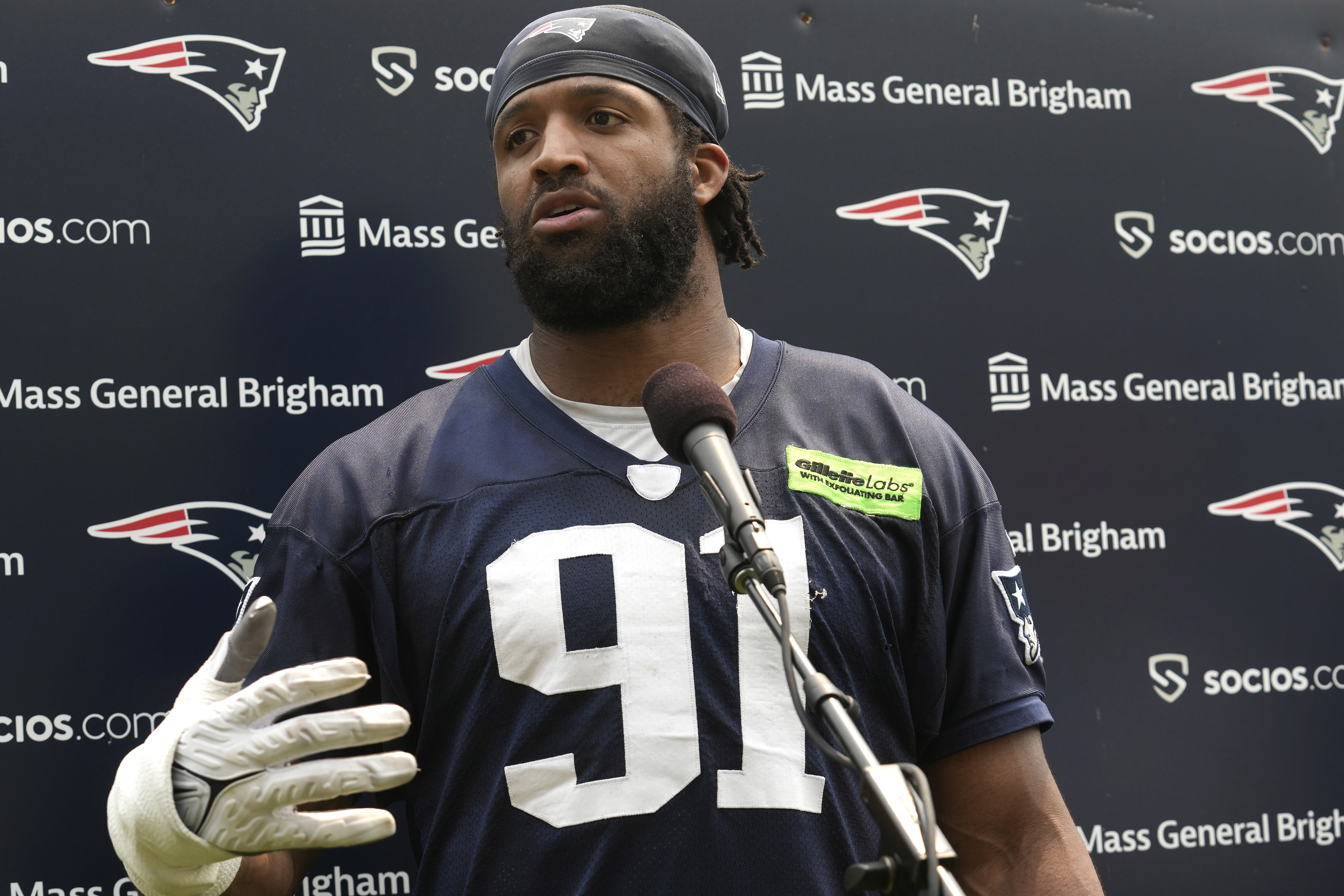 Patriots: Deatrich Wise hopes to build on solid opener