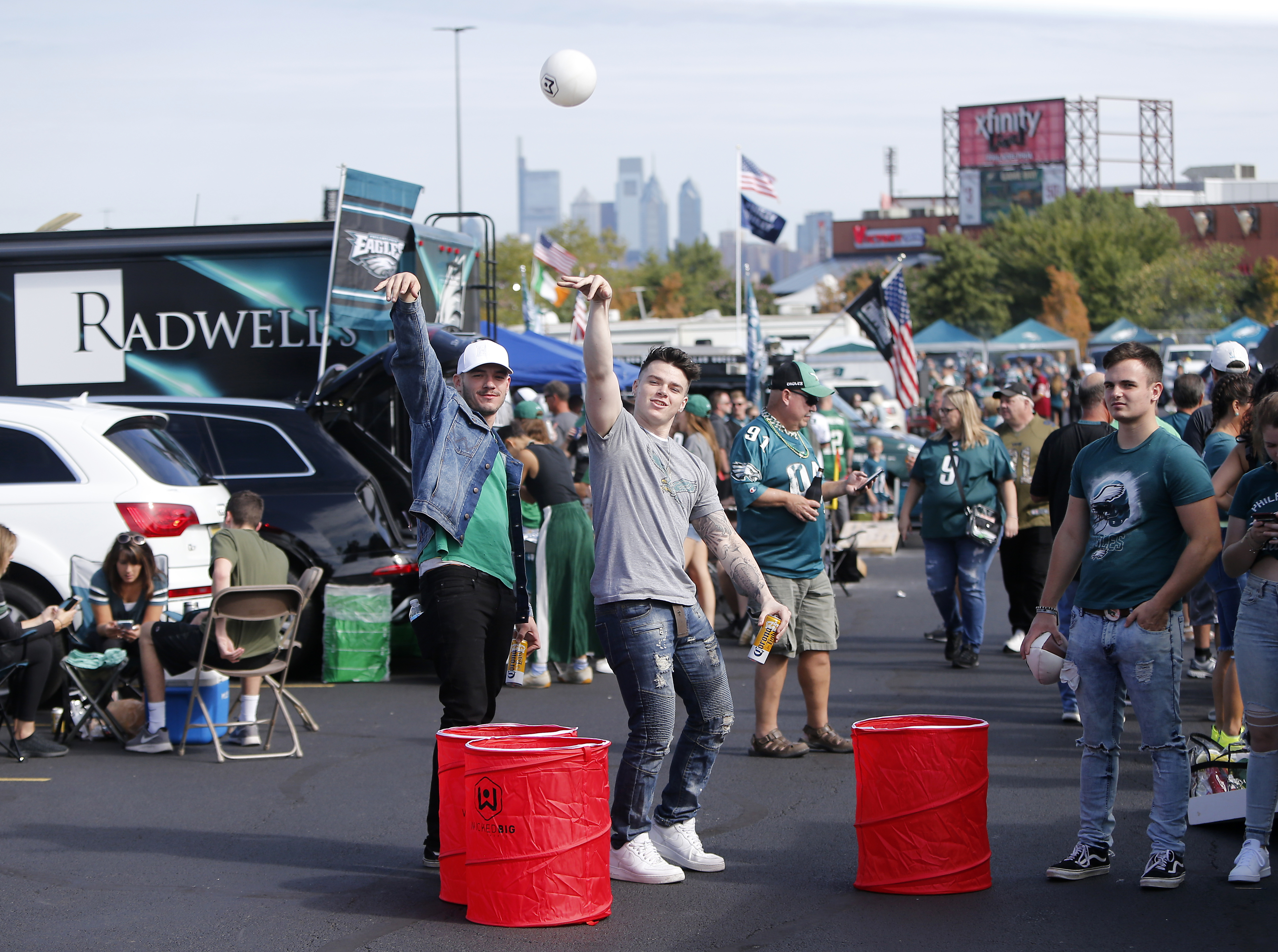 Eagles fan who owns a drive-in will host a tailgate and watch party for  Sunday's game 