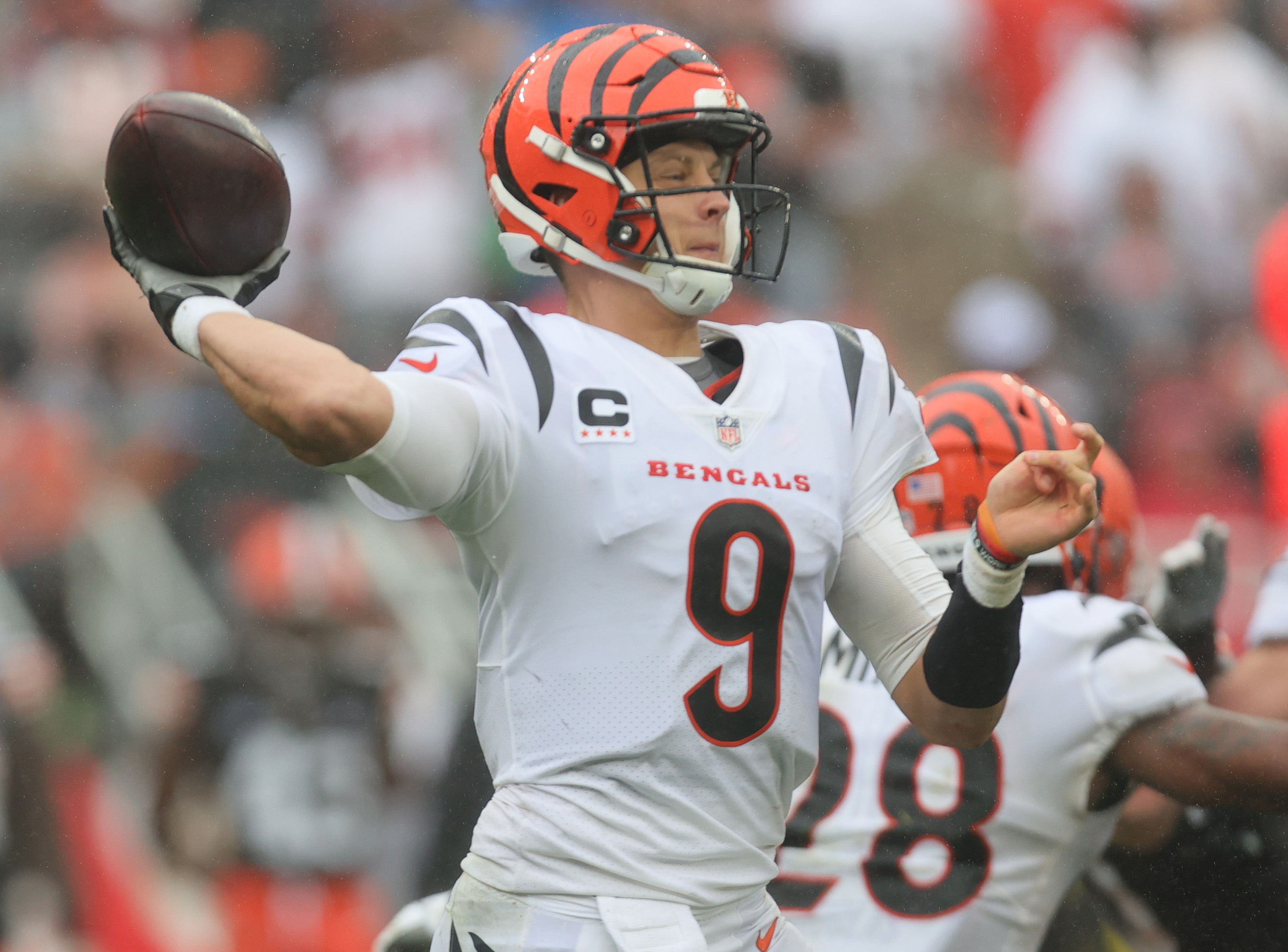 What time is the Baltimore Ravens vs. Cincinnati Bengals game tonight?  Channel, streaming options, how to watch