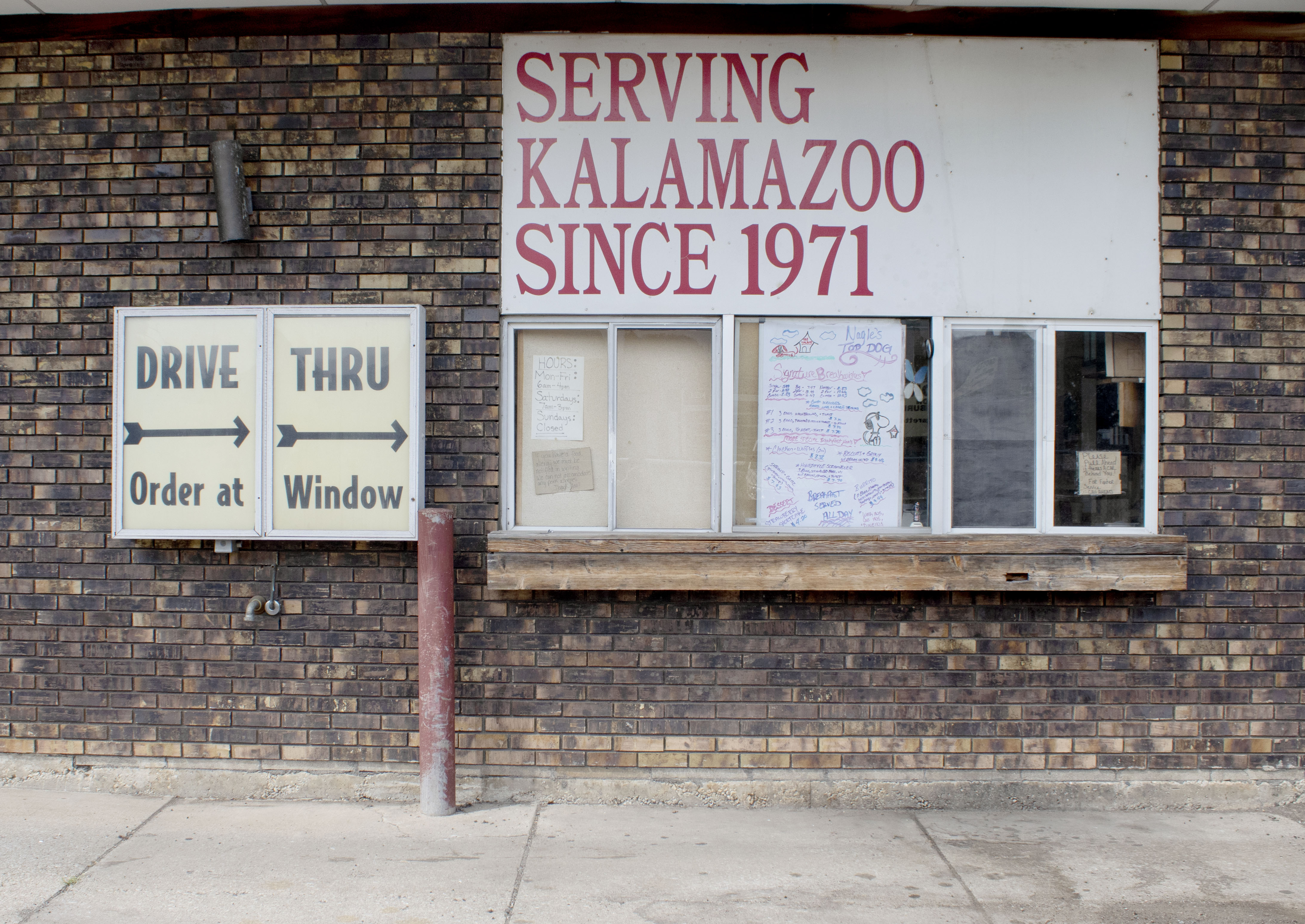 Michigan's Best Local Eats Nagle's Top Dog & Malt Shoppe