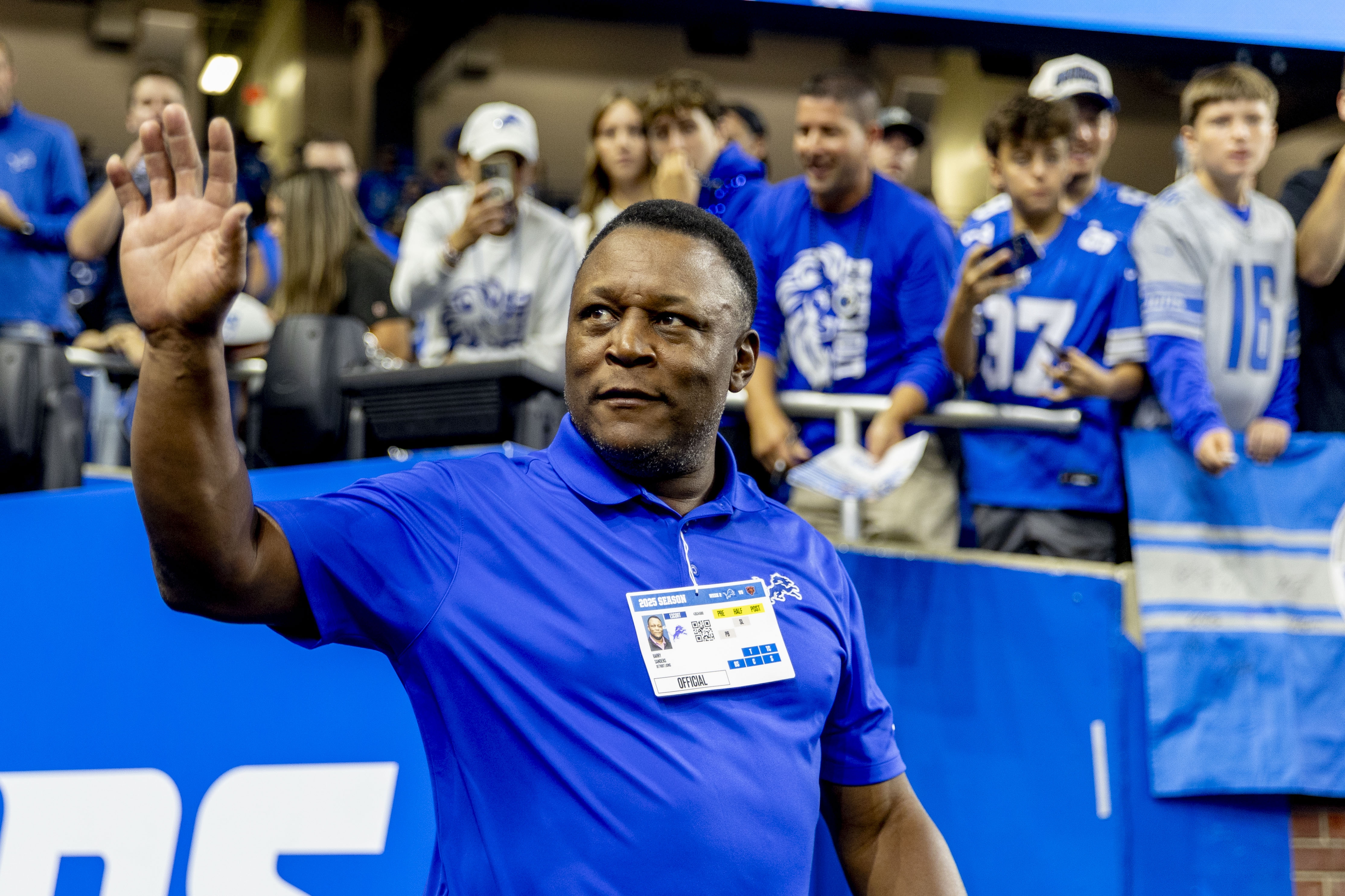 Barry Sanders thought he could shake off a heart attack. He couldn't. - mlive.com