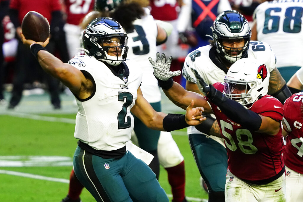 Cardinals-Eagles final score: Jalen Hurts impresses in AZ 33-26 win