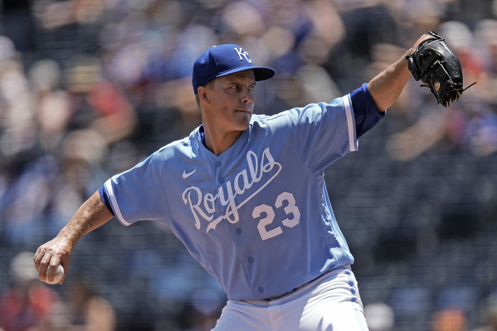 Zack Greinke's mound repair, 08/23/2020