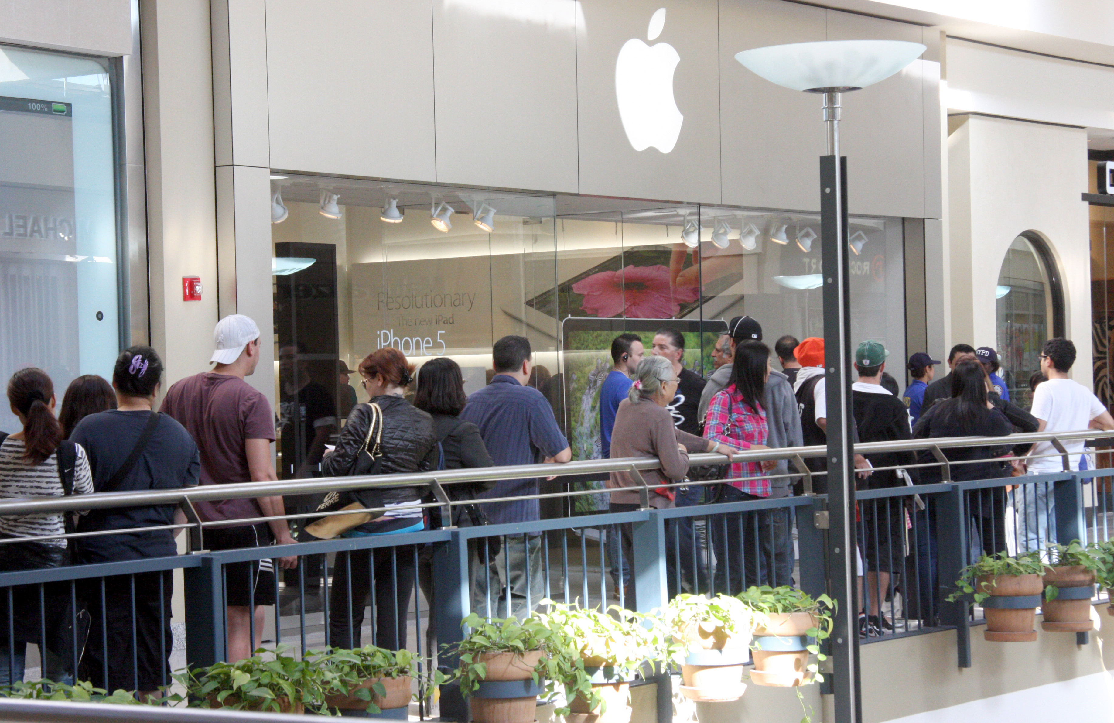 Staten Island - Apple Store - Apple