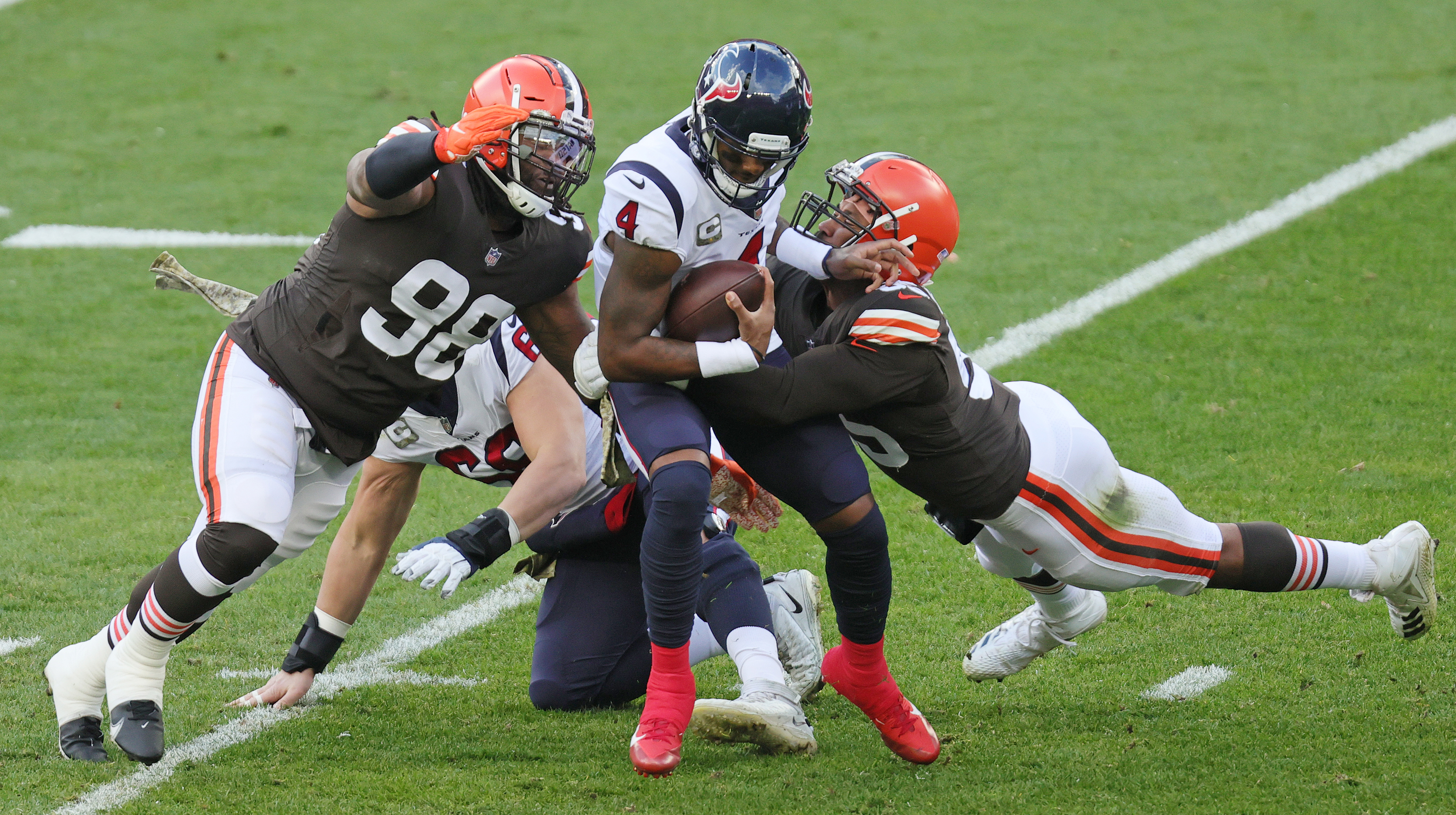 Cleveland Browns release Sheldon Richardson