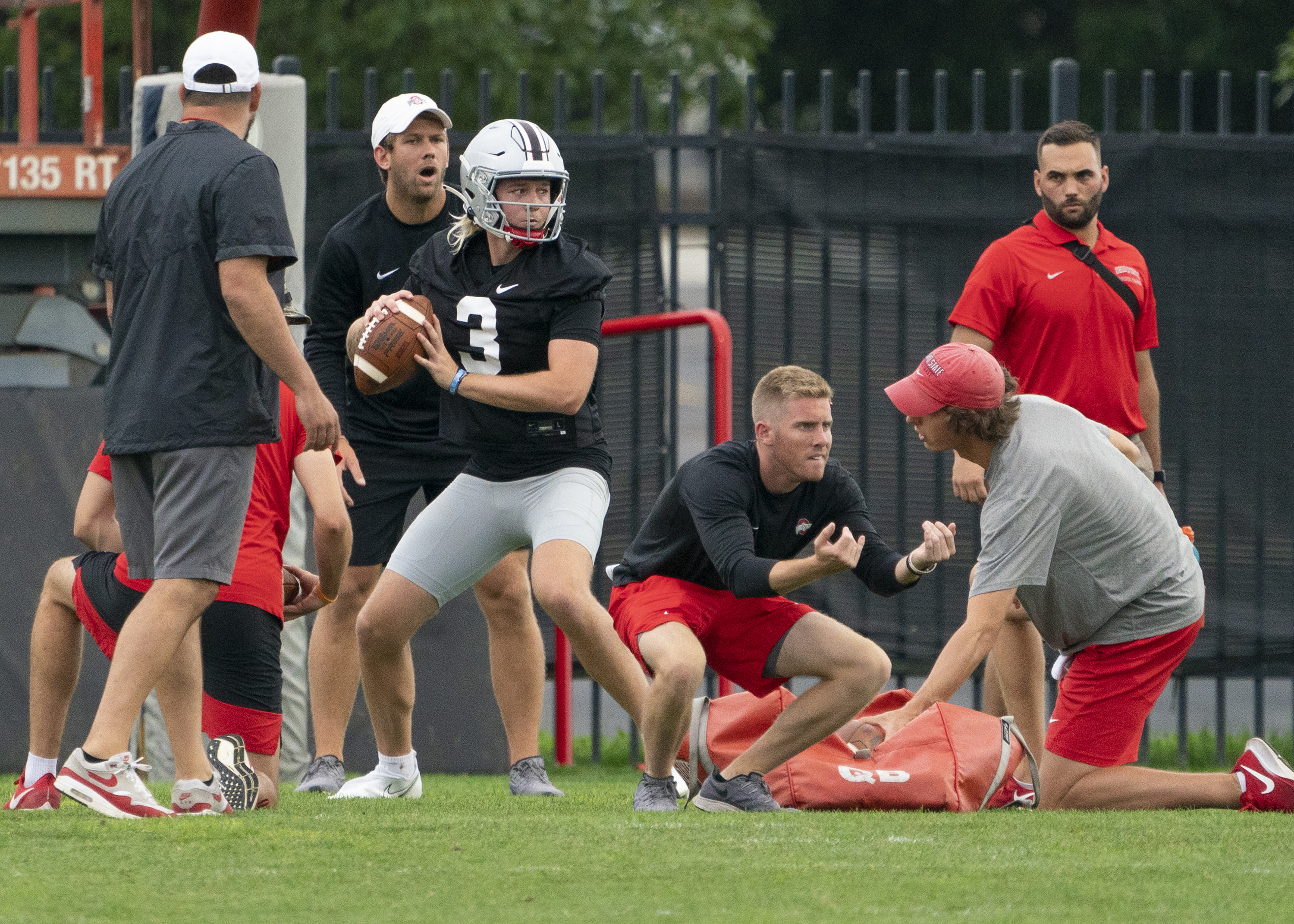 Dear Andy: Is Texas QB Quinn Ewers great?  Projected 12-team College  Football Playoff 